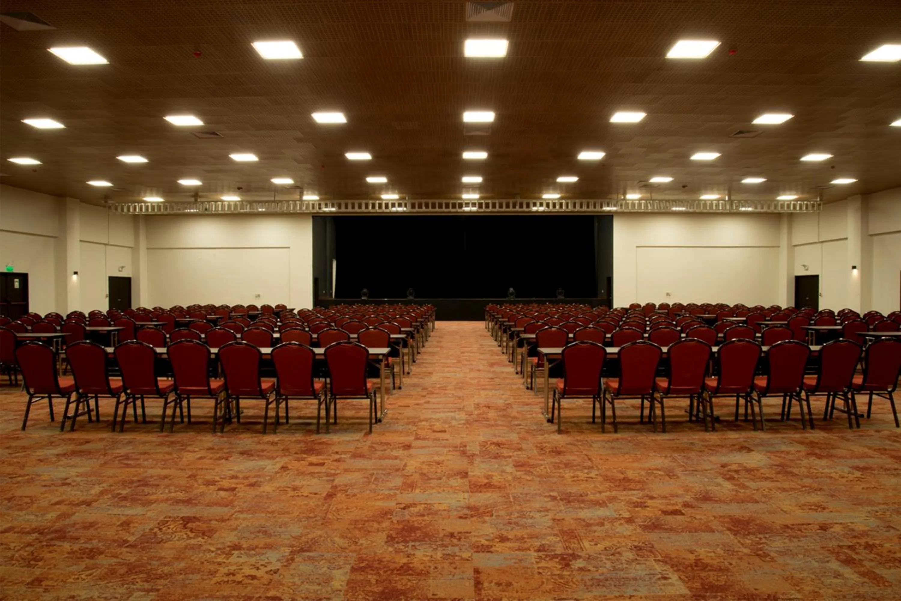 Property building in Decameron El Pueblo