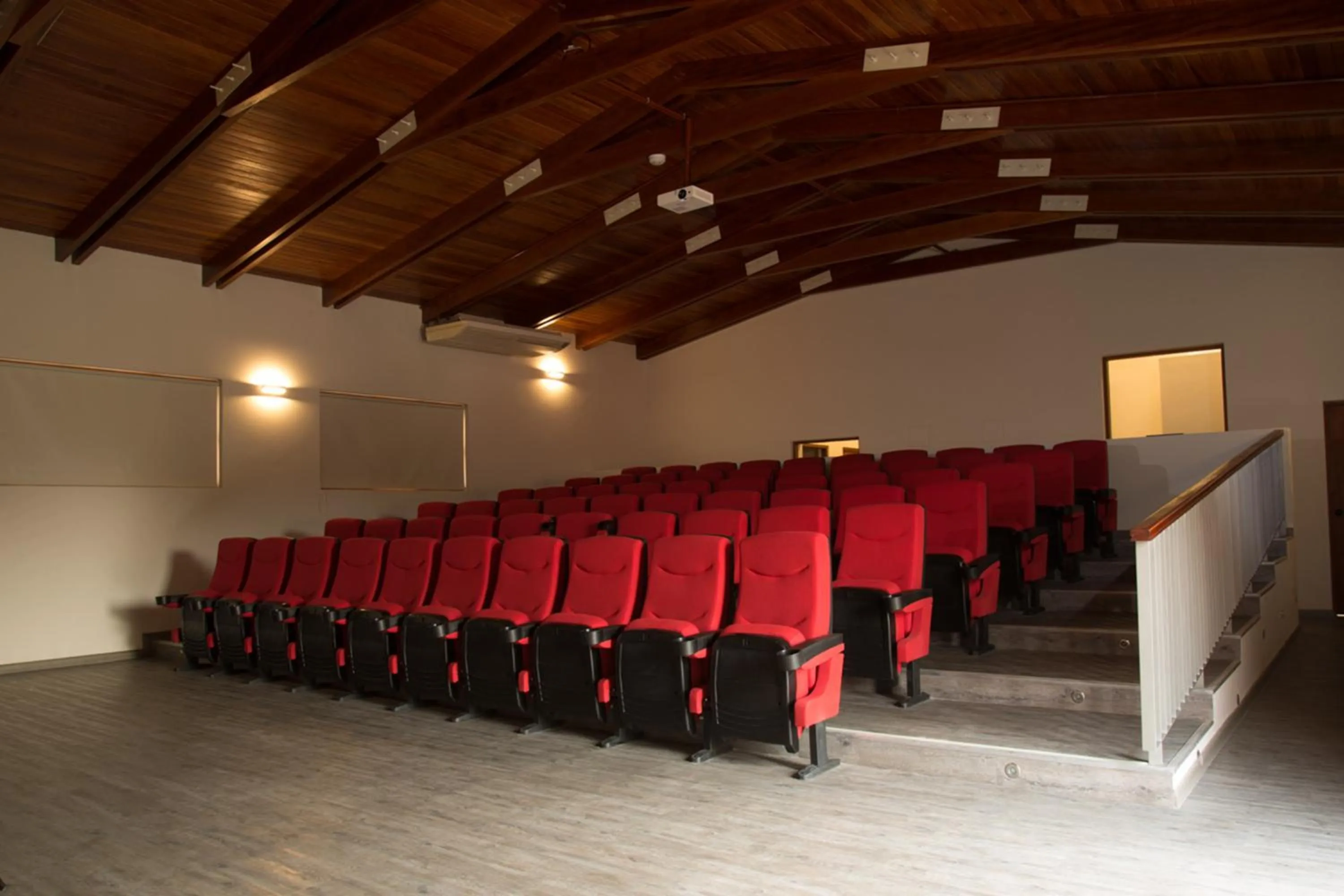 Property building in Decameron El Pueblo