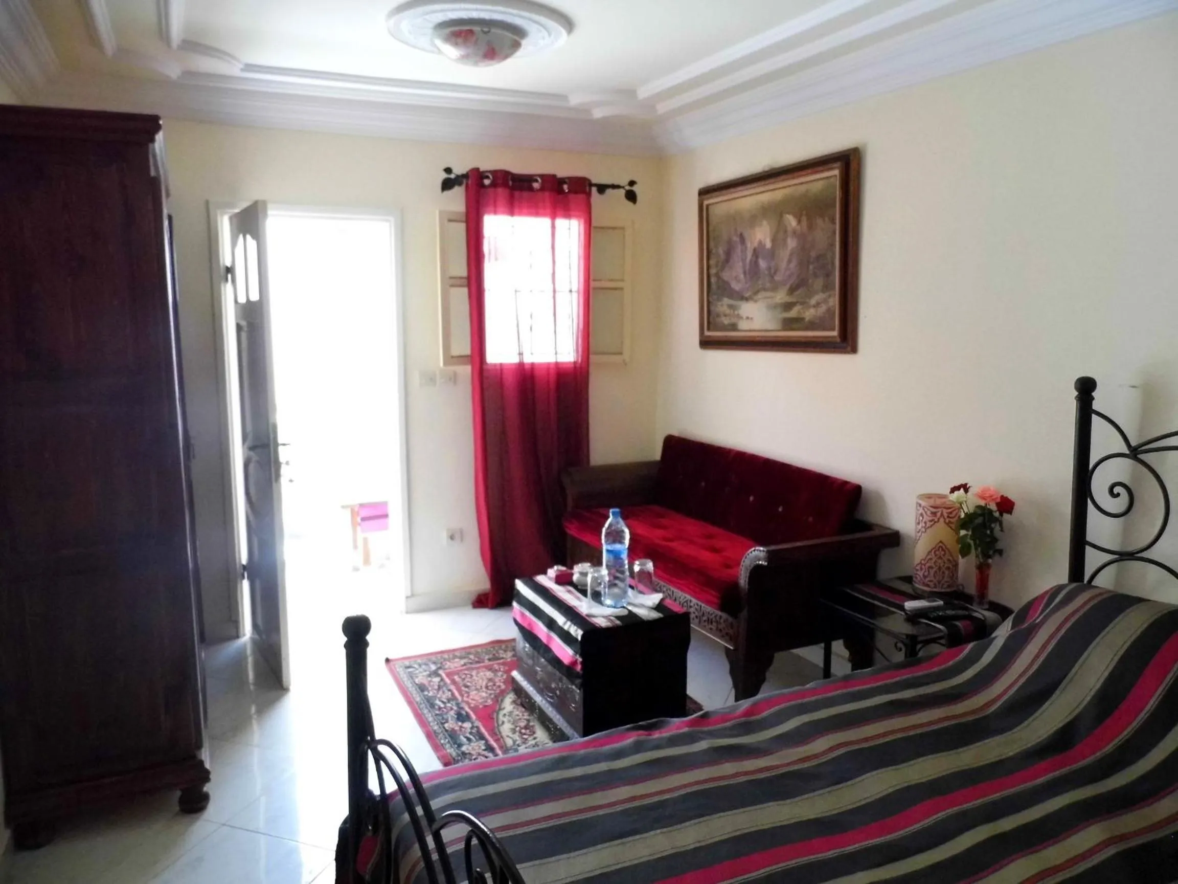 Day, Bed in Riad Marlinea