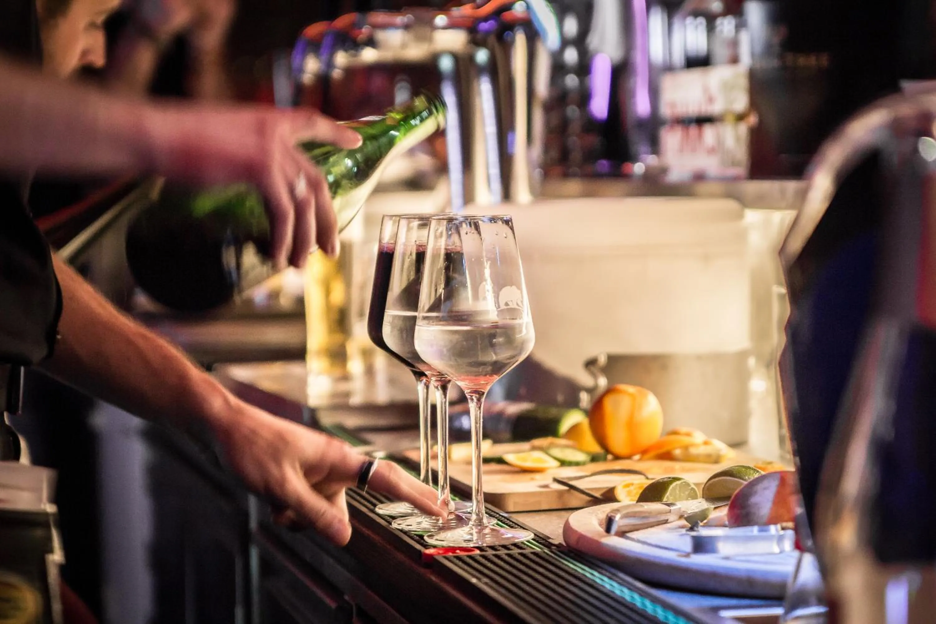 Lounge or bar in Hotel Schwarzer Bär