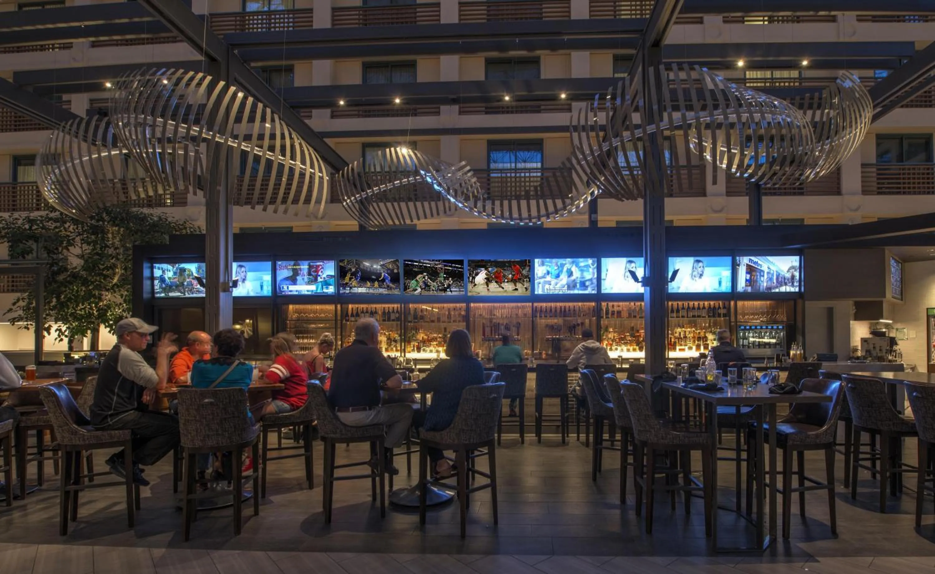 Lounge or bar in Hyatt Regency San Francisco Airport