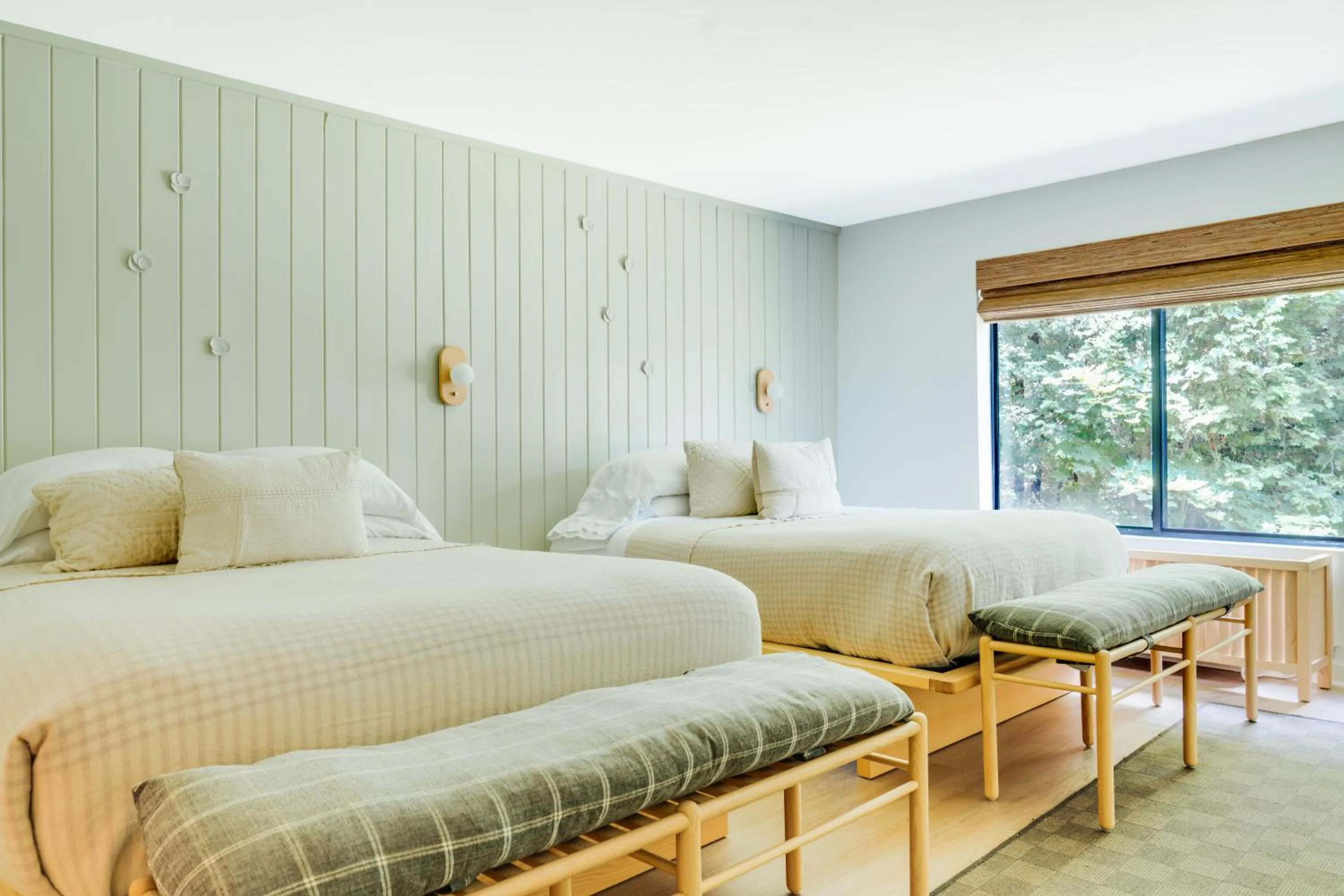 Bed in Bluebird Lake Placid