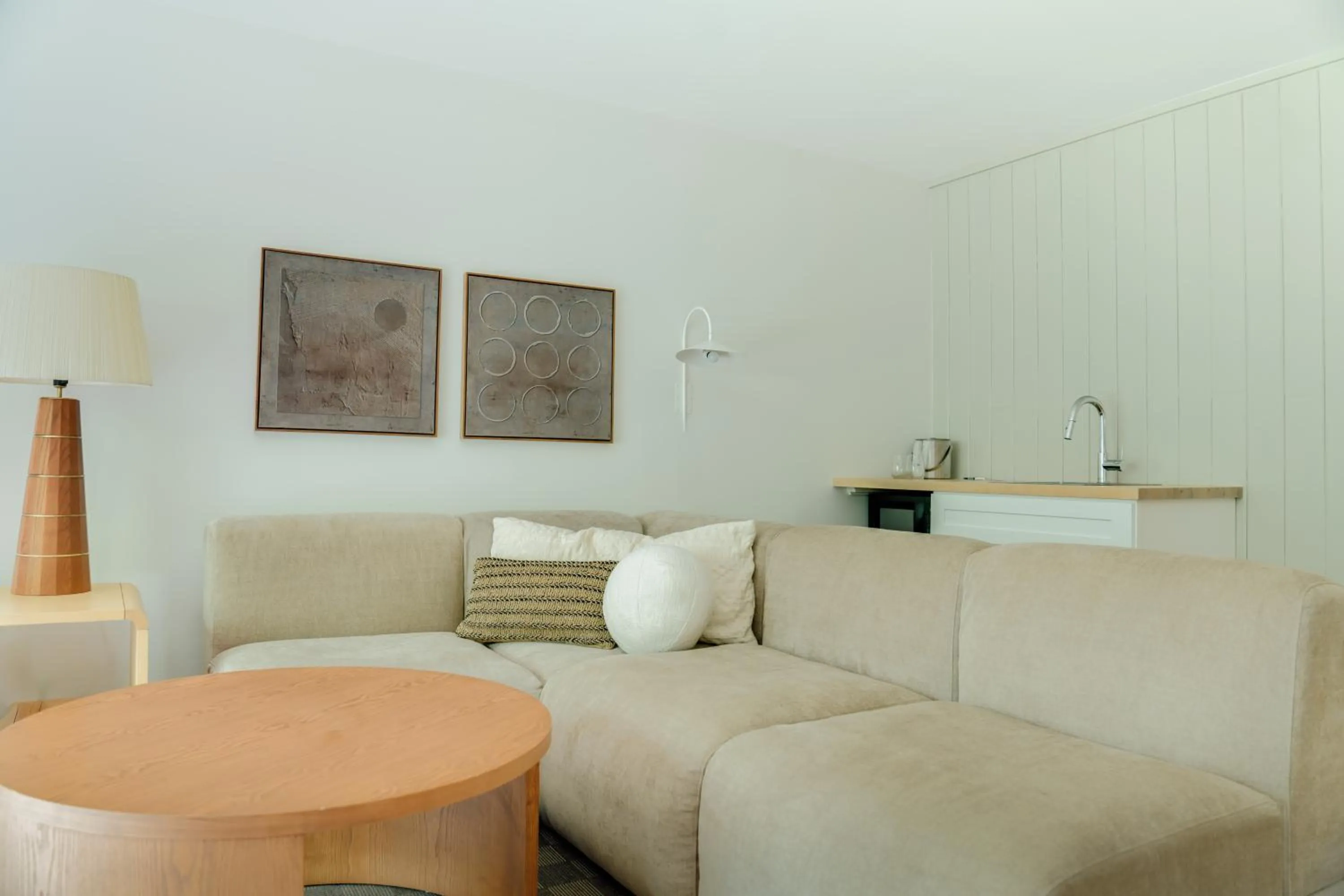 Living room in Bluebird Lake Placid