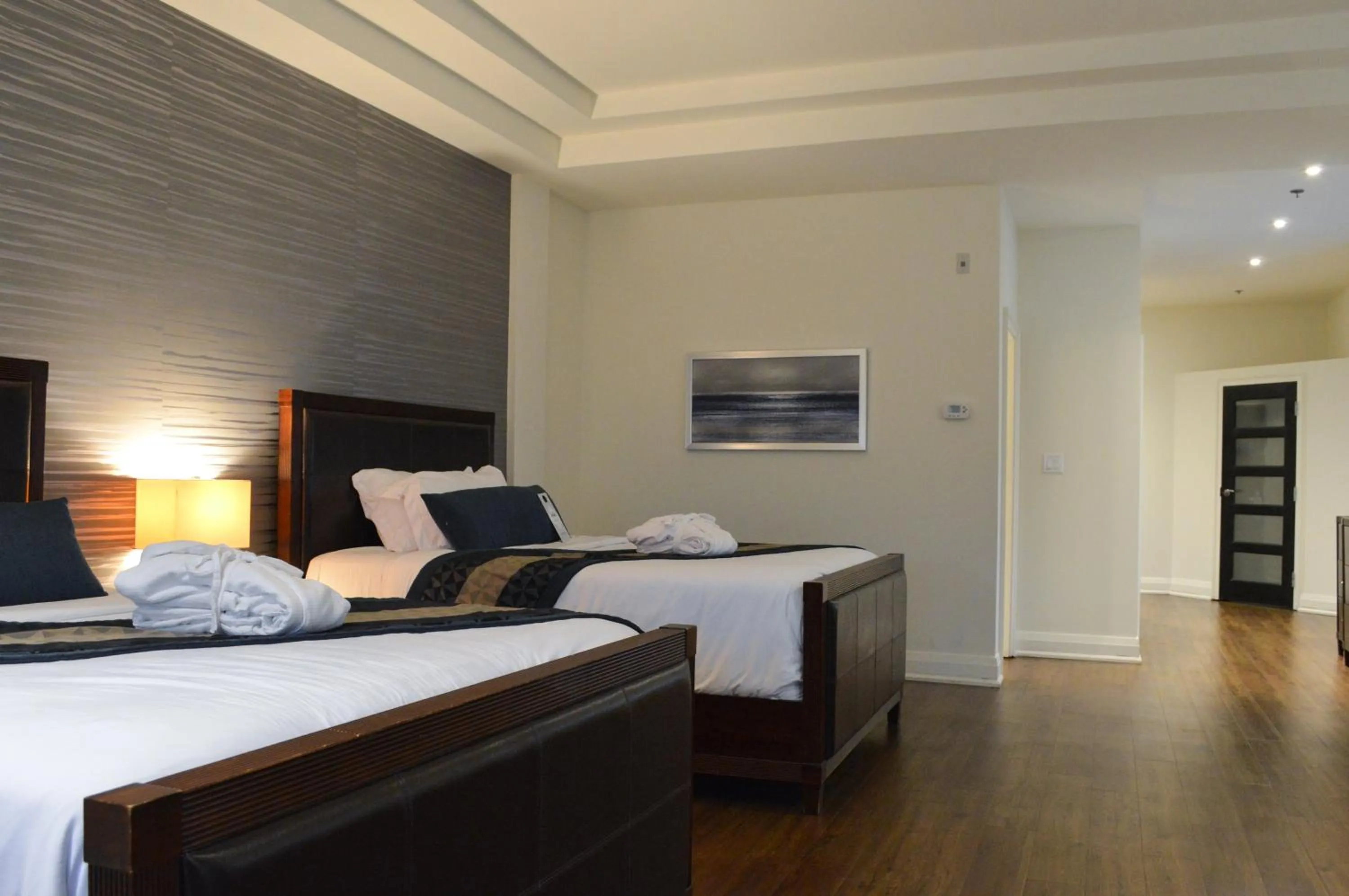 Bed in Sterling Inn & Spa