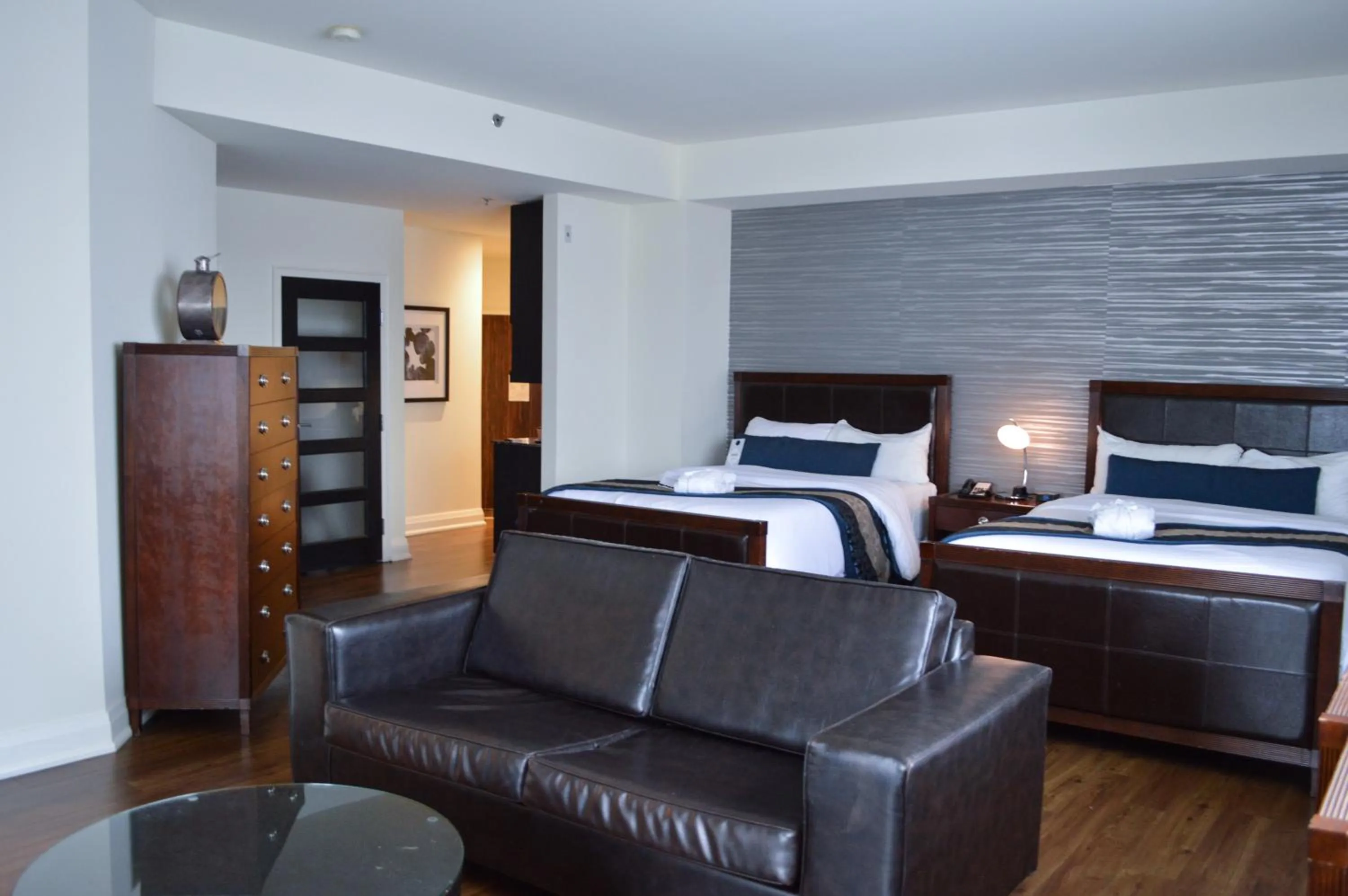 Bedroom, Bed in Sterling Inn & Spa