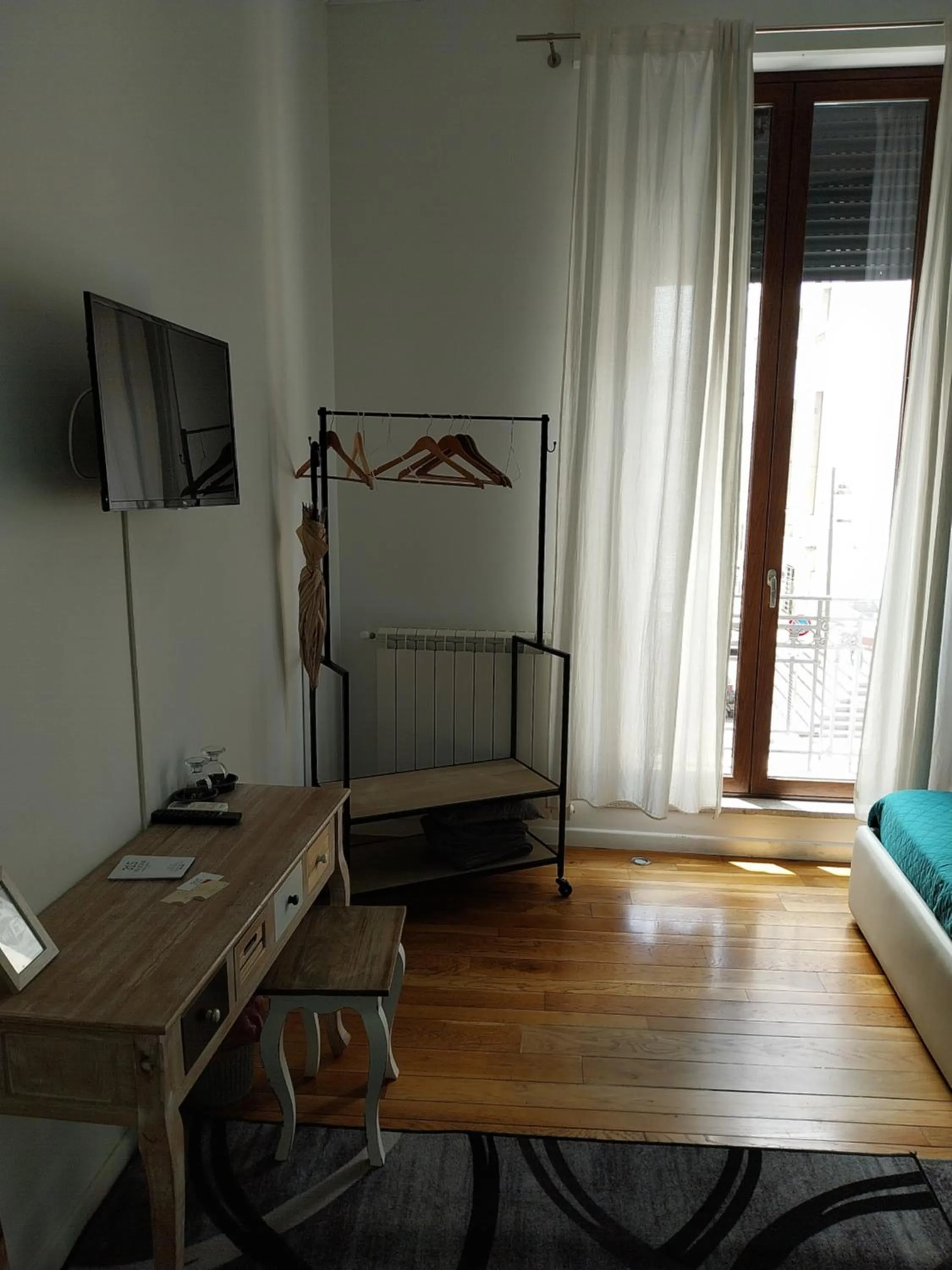TV and multimedia in 315 Via Roma Rooms centro