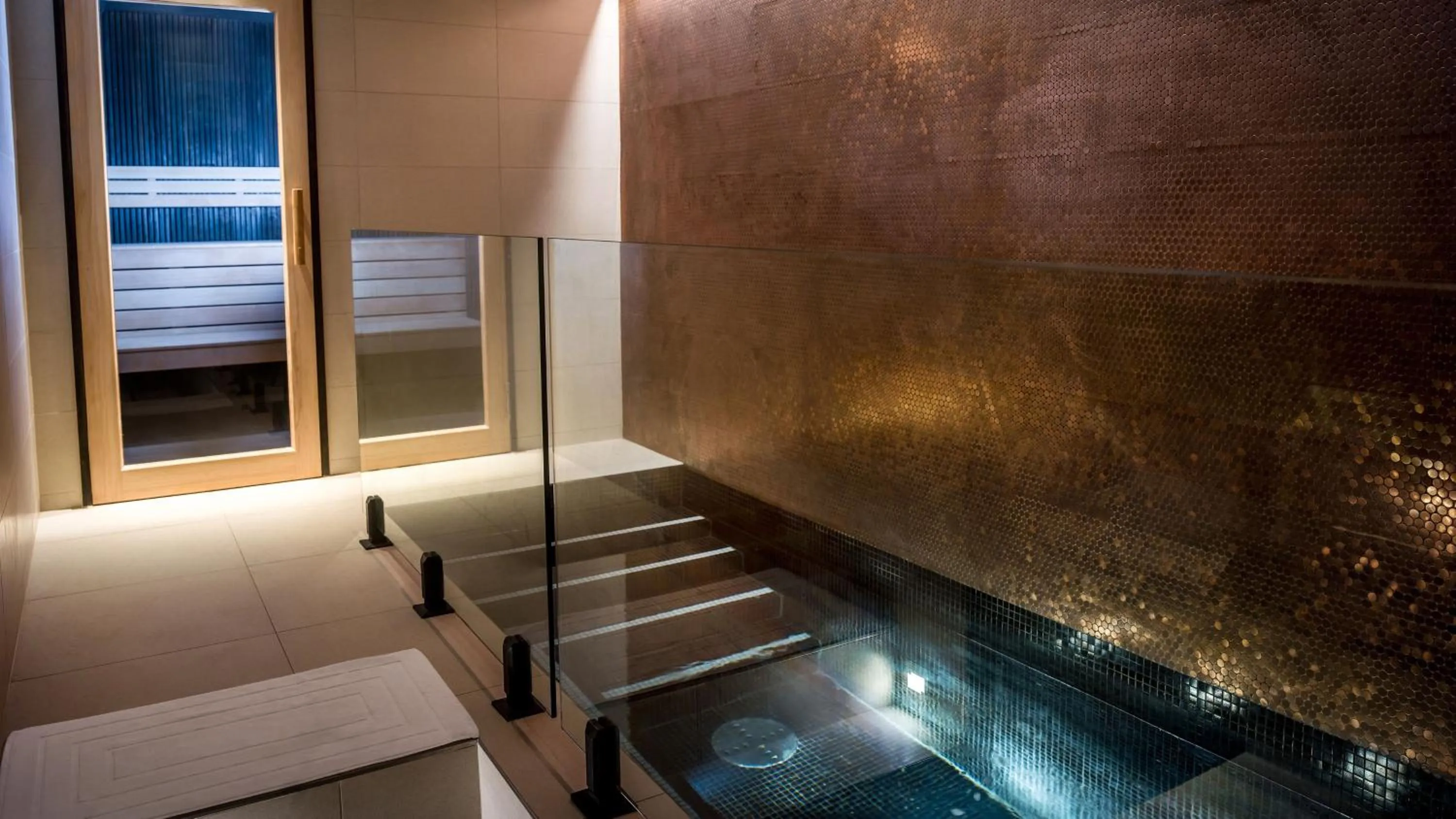 Fitness centre/facilities in InterContinental Hayman Great Barrier Reef