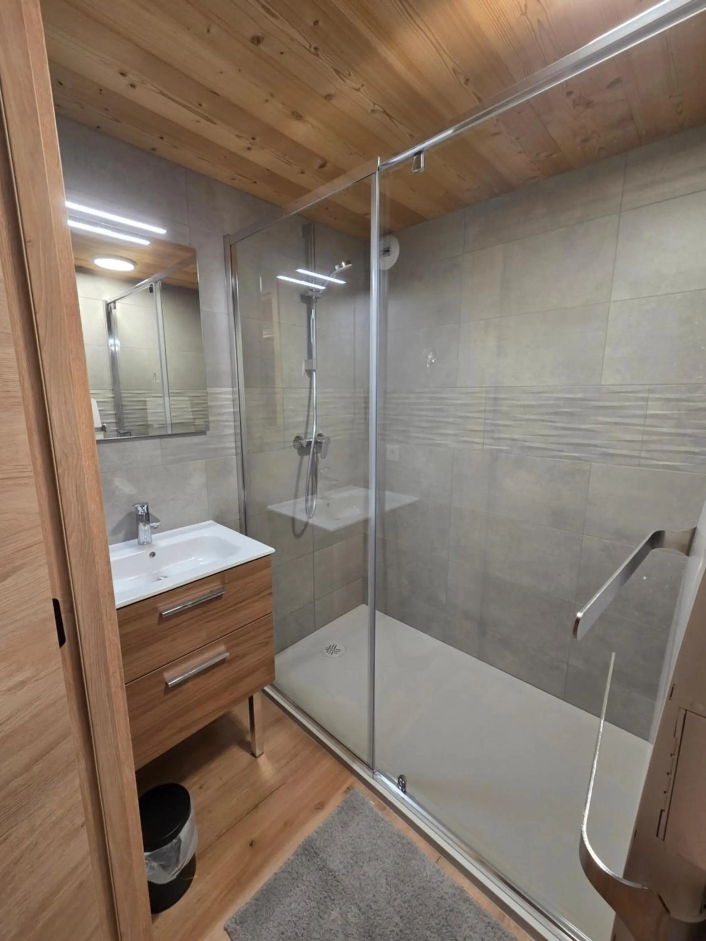 Bathroom in Hôtel Belalp