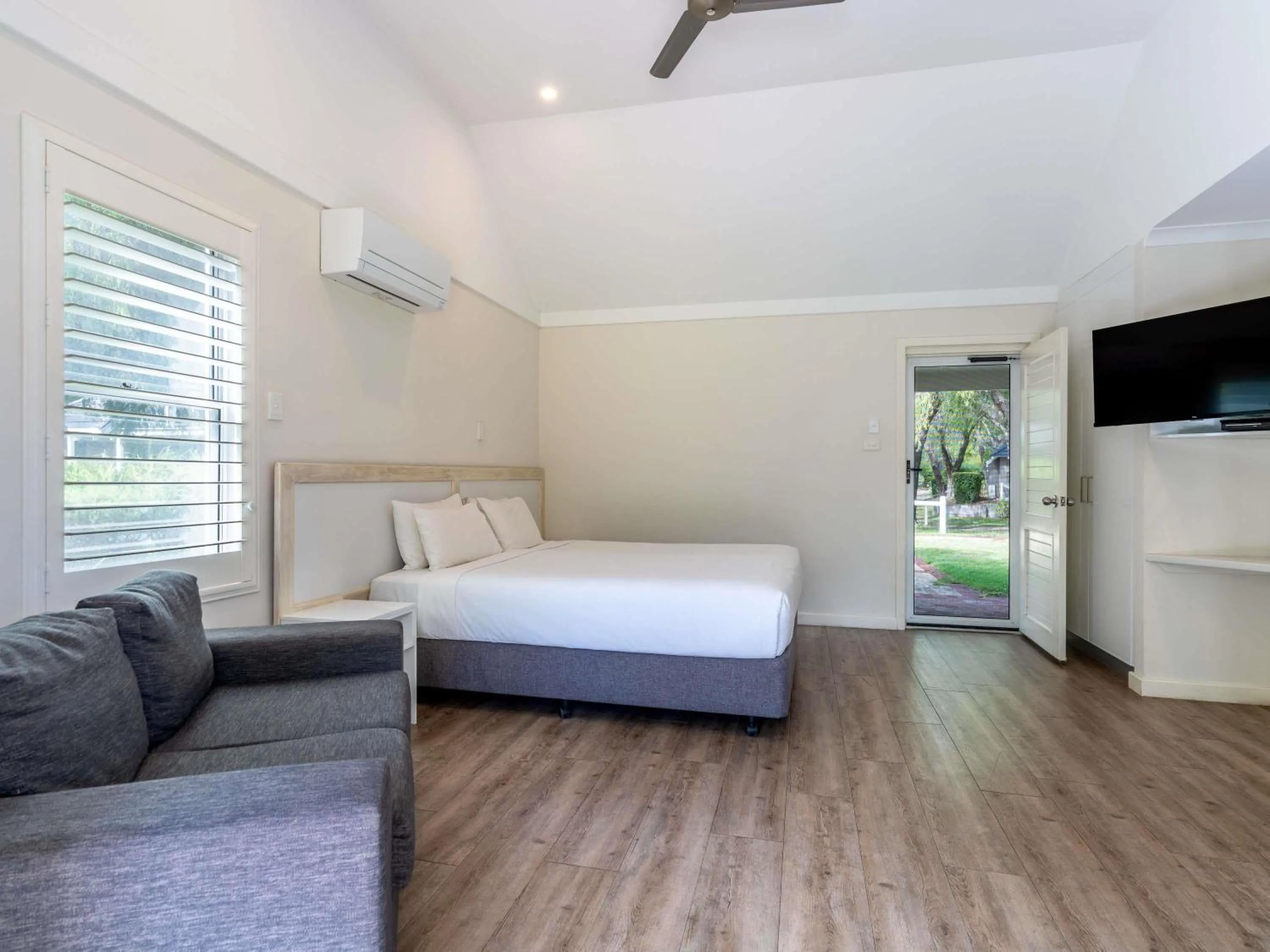 Bedroom, Bed in Bayview Geographe Resort