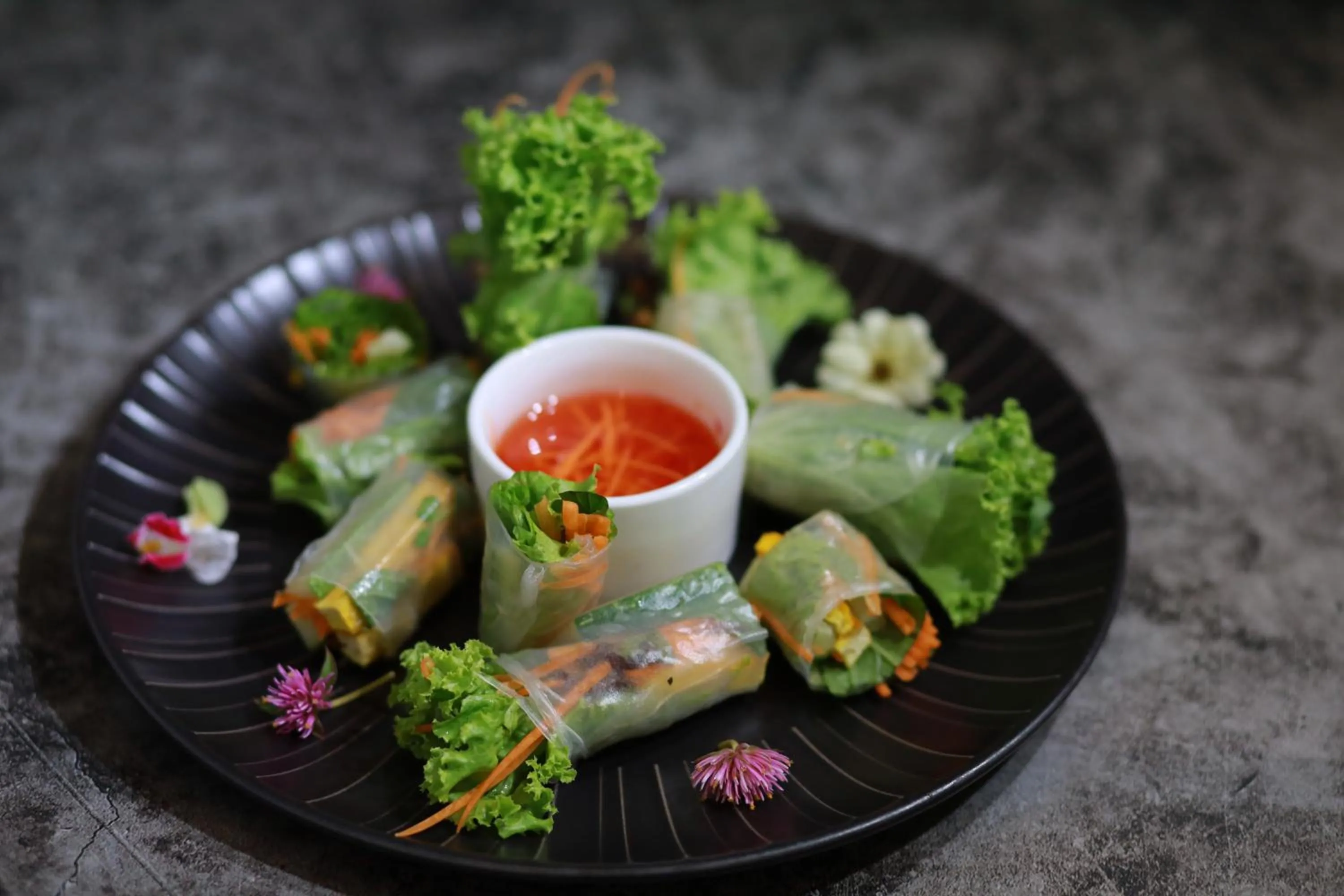 Food and drinks in Bor Saen Pool Villa