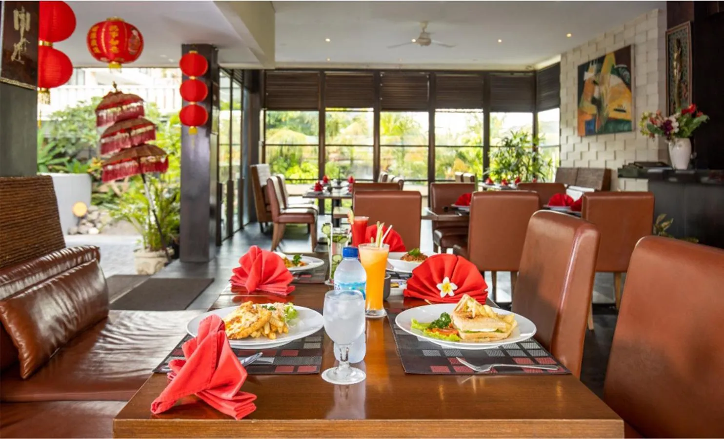 Restaurant/places to eat in Danoya Private Luxury Residences