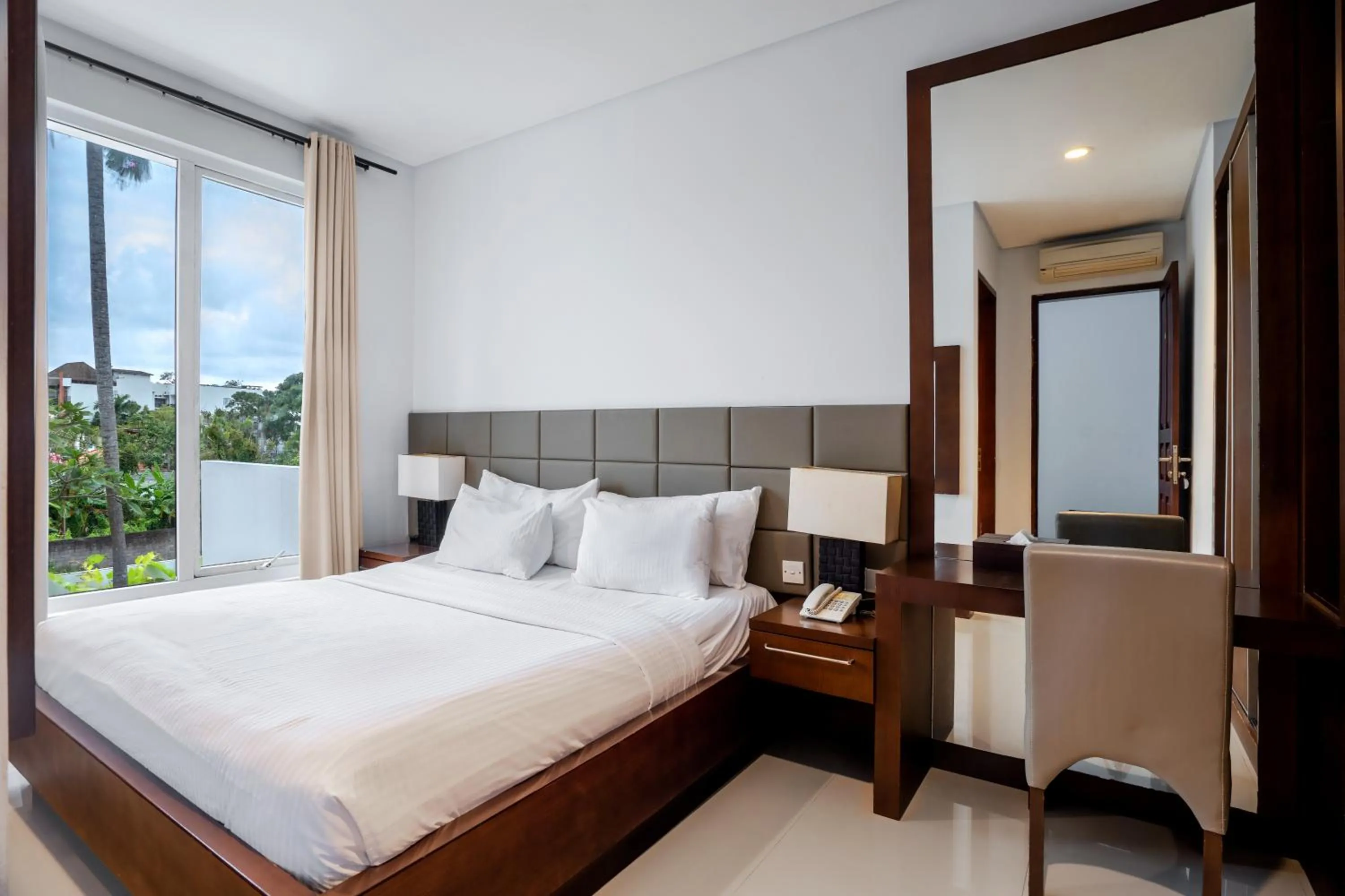 Bed in Danoya Private Luxury Residences
