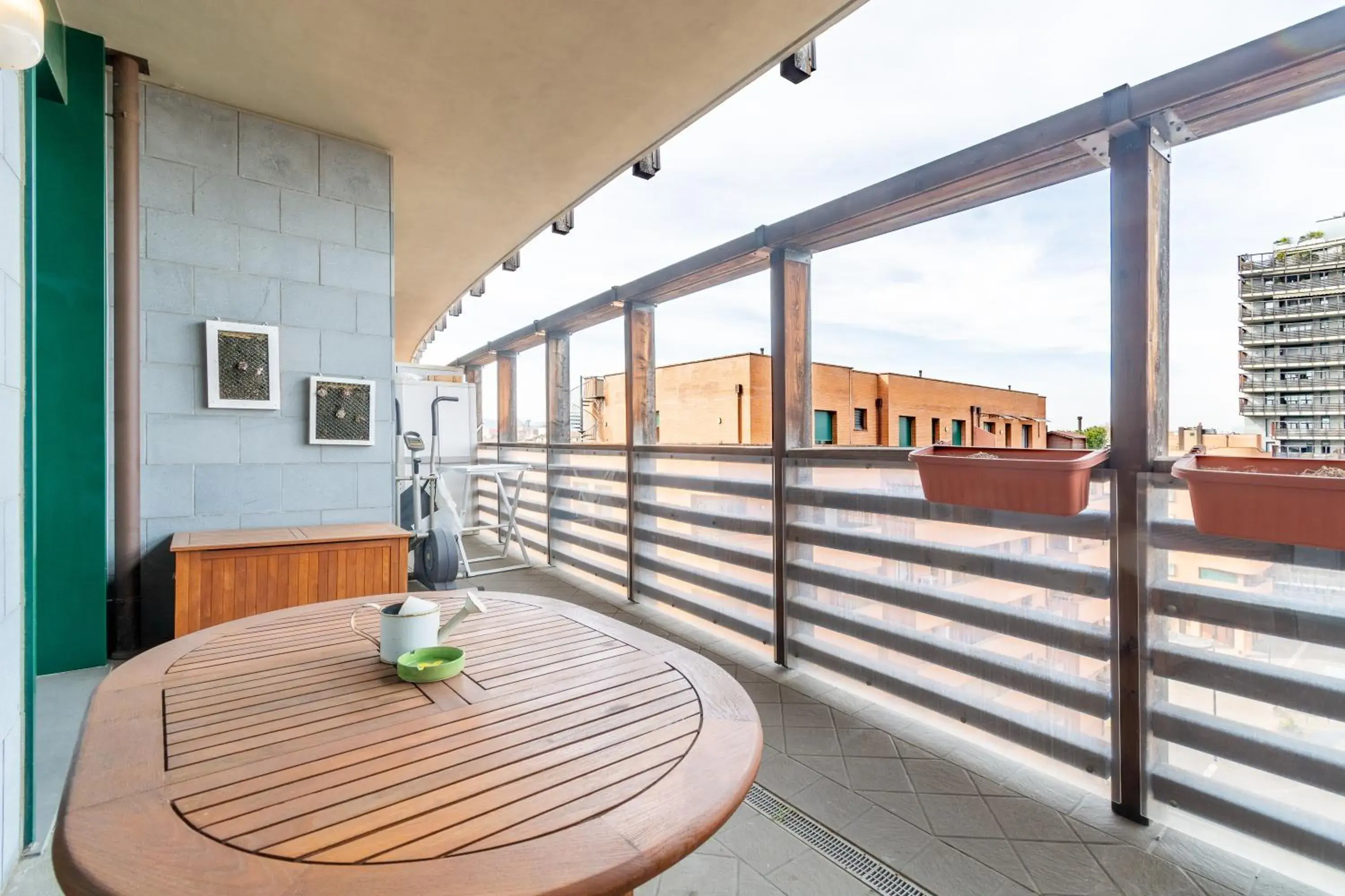 Studio with Terrace in 4 Star Family & Friends Apt - Self Check-in Studio with Terrace in 4 Star Family & Friends Apt - Self Check-in