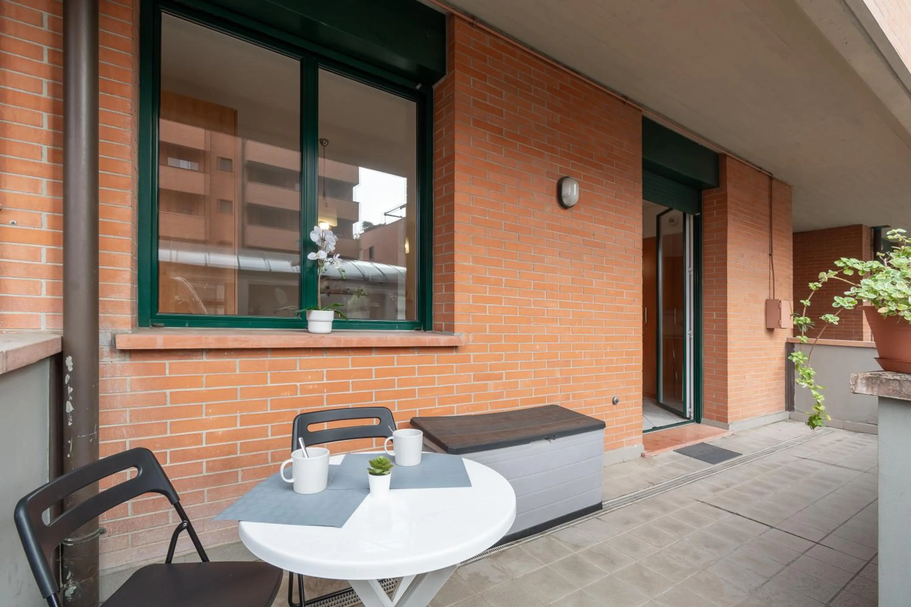 4 Star Family & Friends Apt - Self Check-in