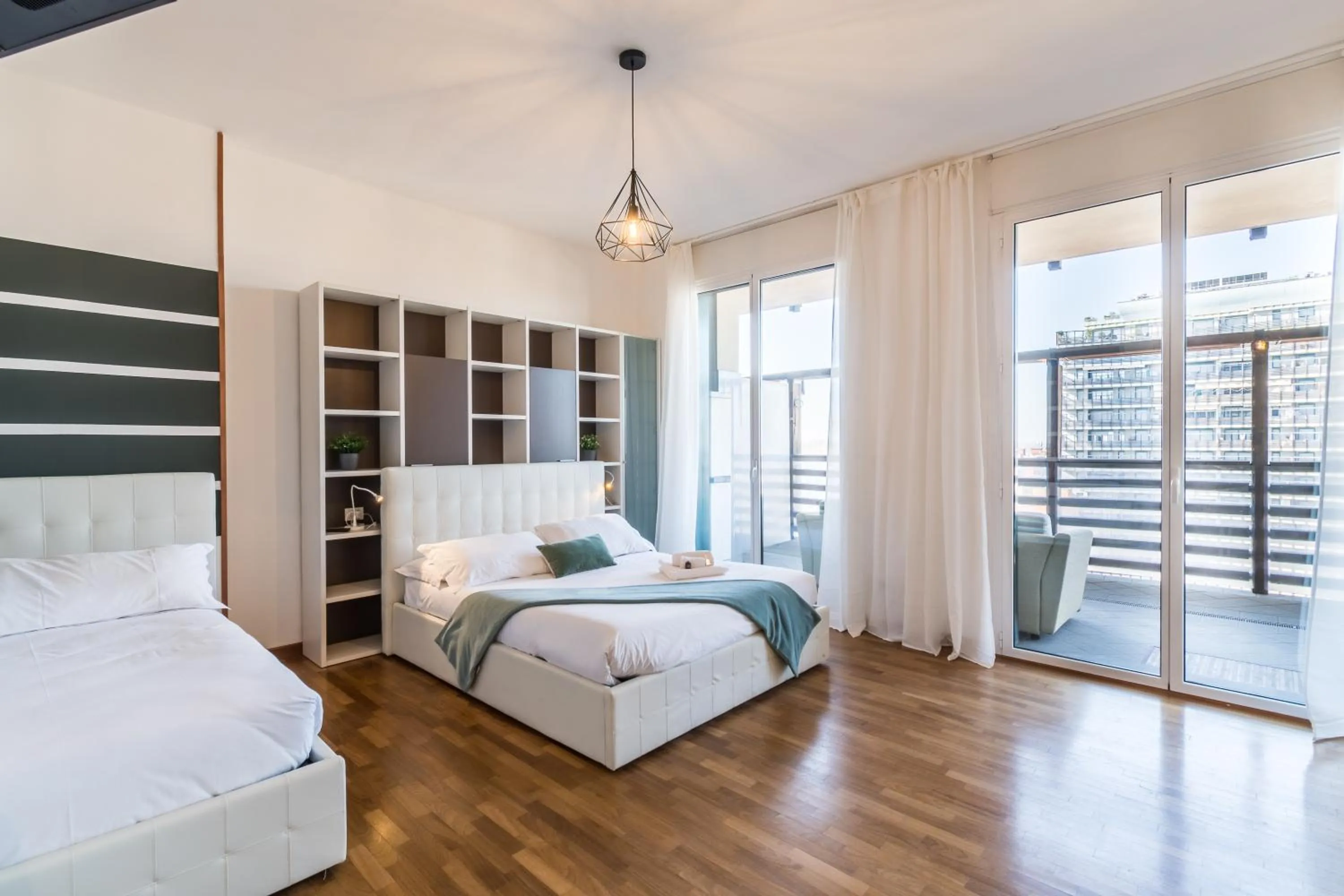 Photo of the whole room, Bed in 4 Star Family & Friends Apt - Self Check-in