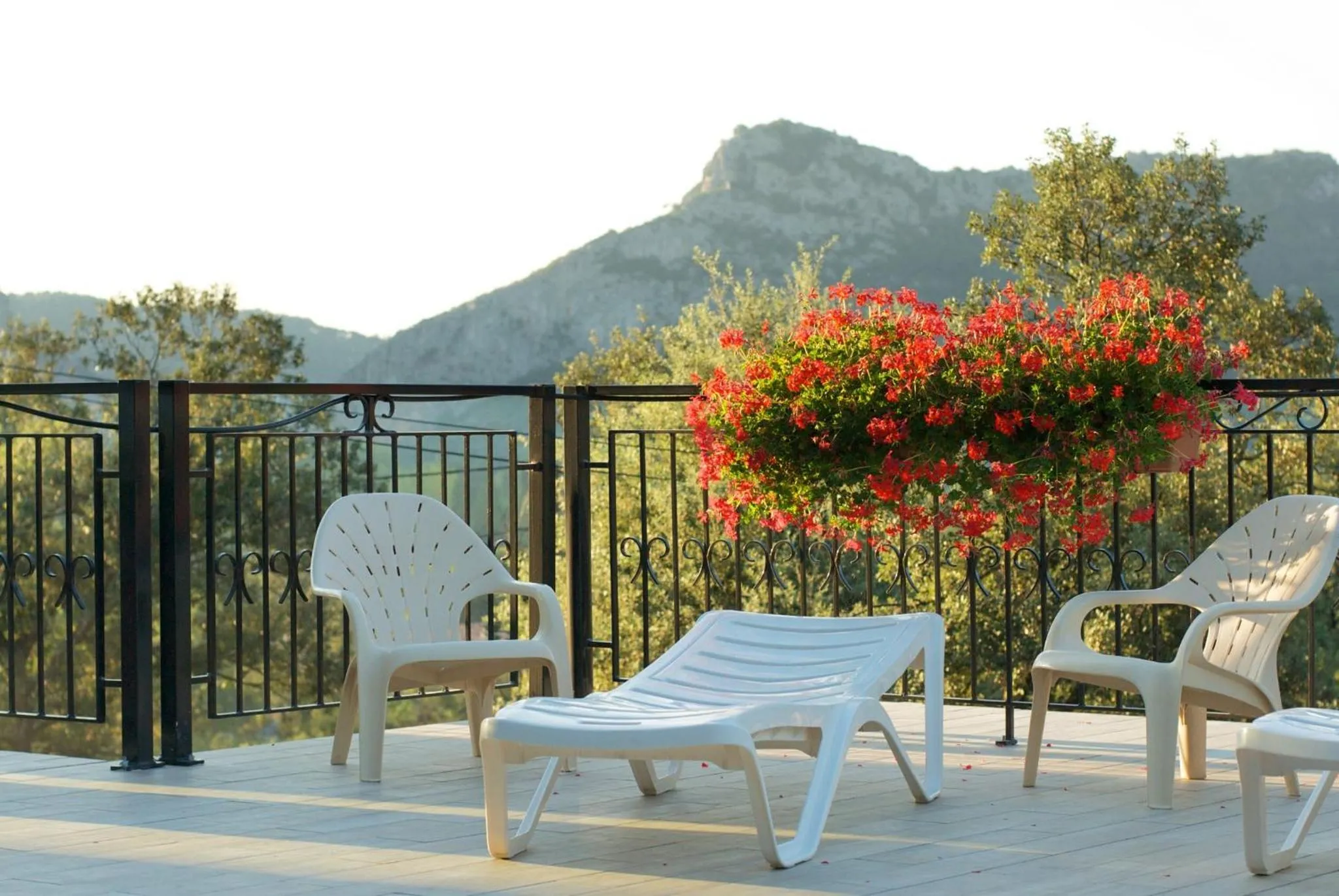 Patio in Logis Hotel Restaurant La Porte des Cévennes