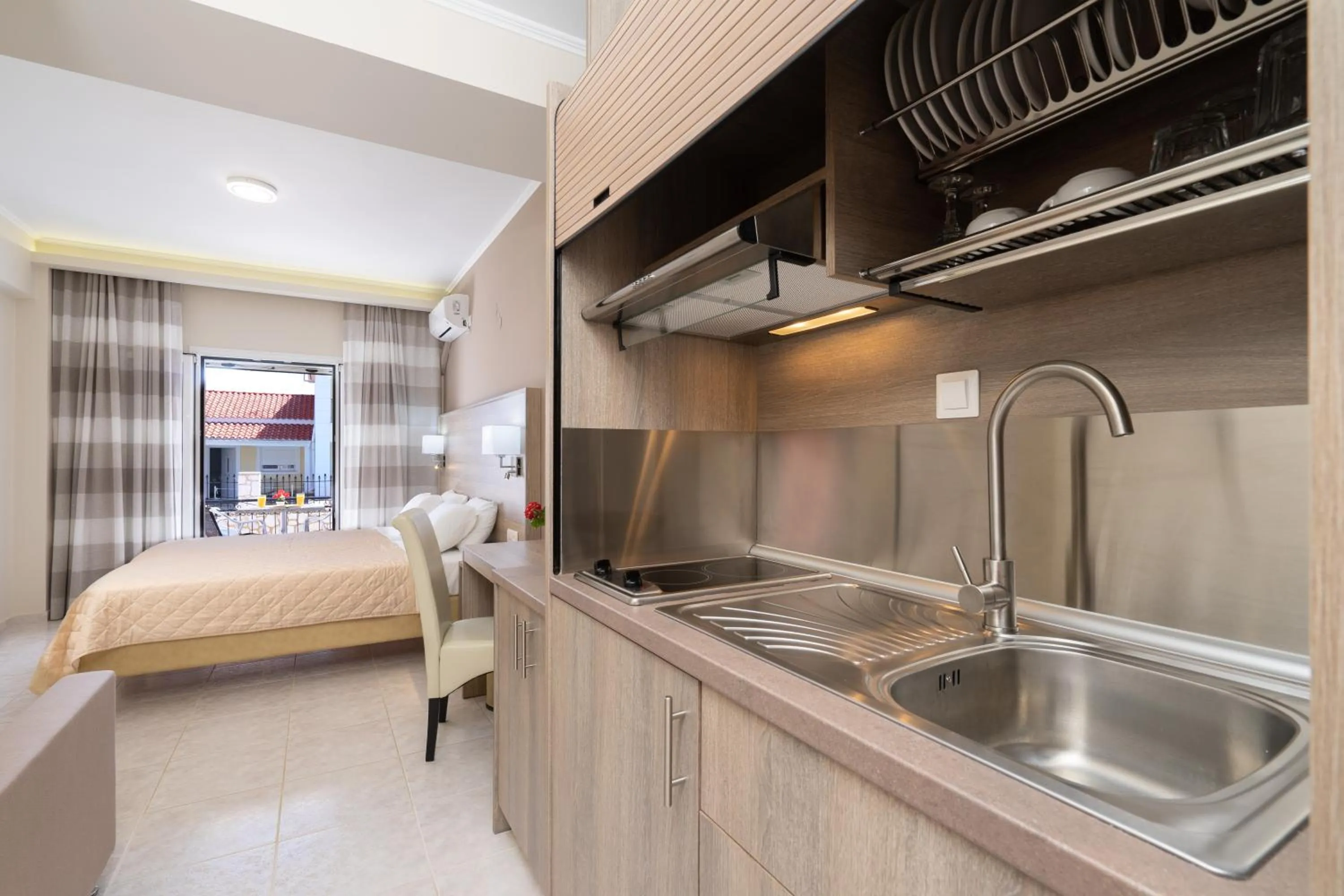 Bed in Diamanto Complex