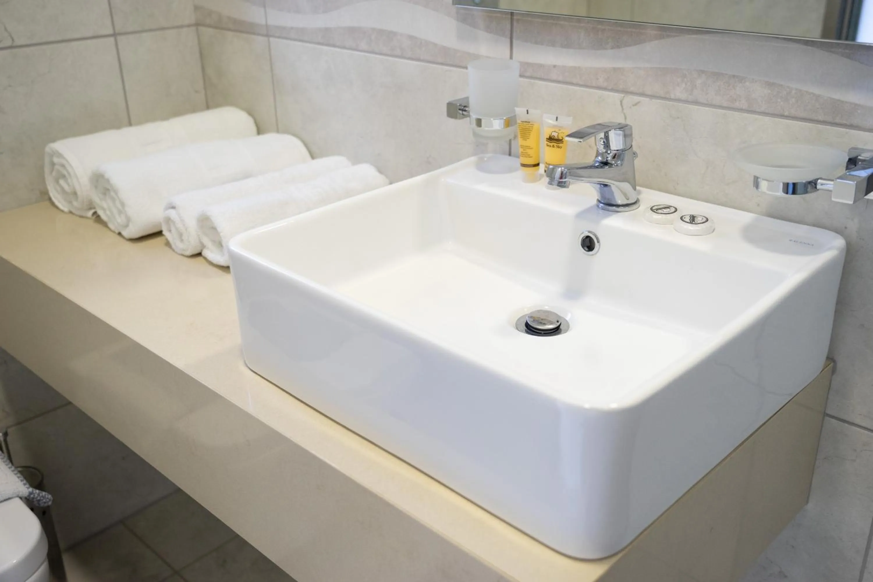 Bathroom in Diamanto Complex