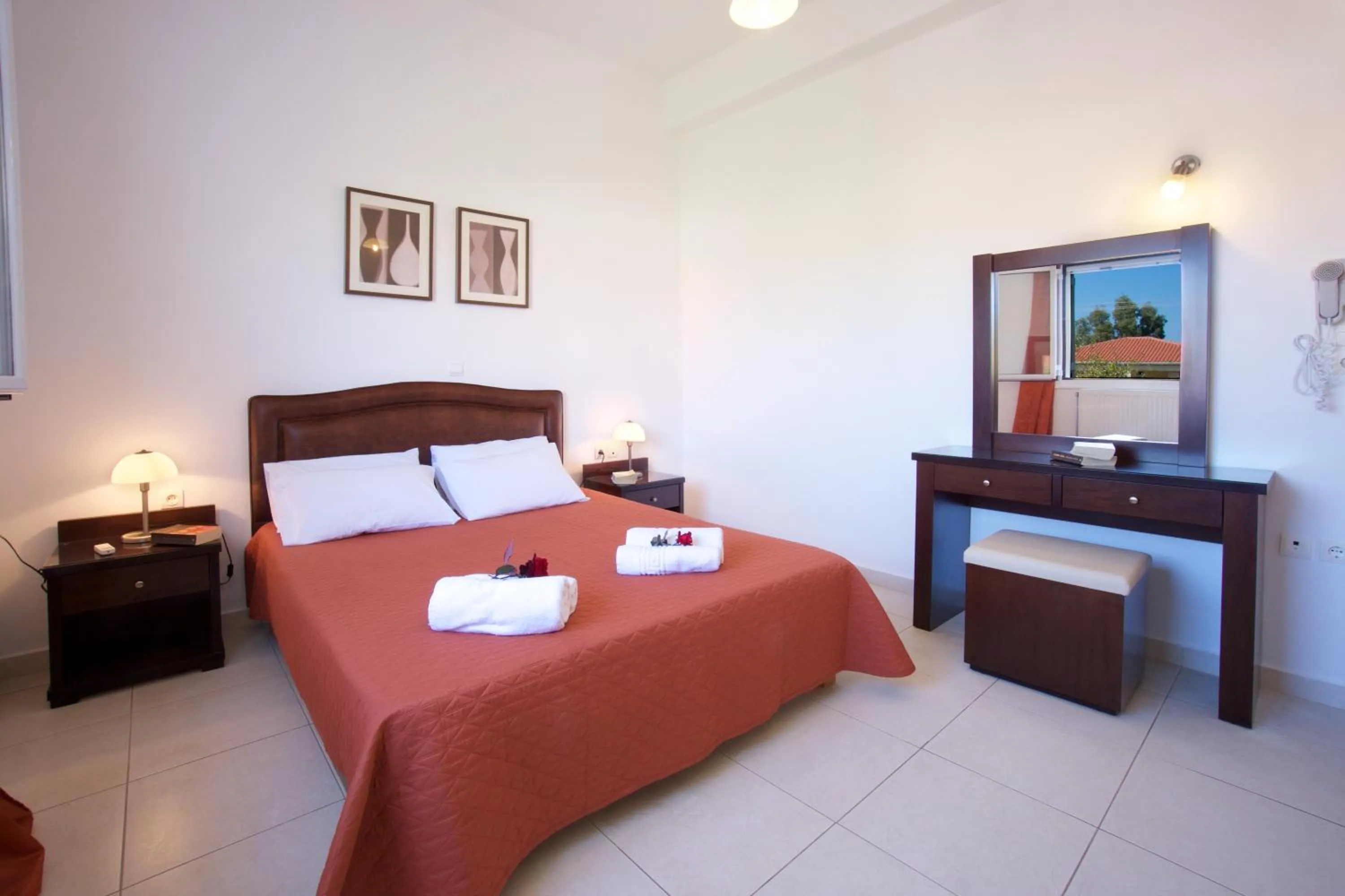 Bedroom, Bed in Diamanto Complex