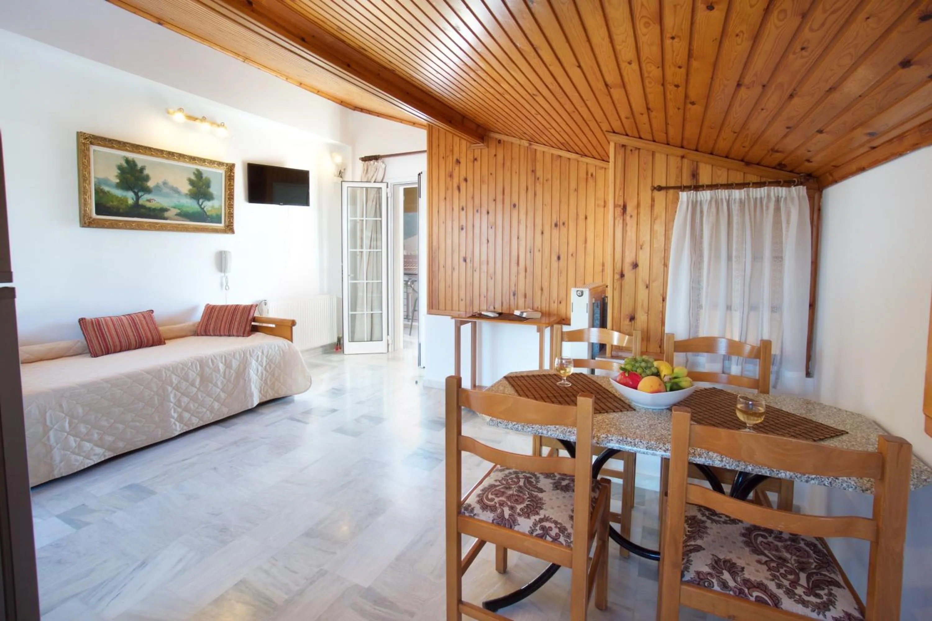 Seating area in Diamanto Complex