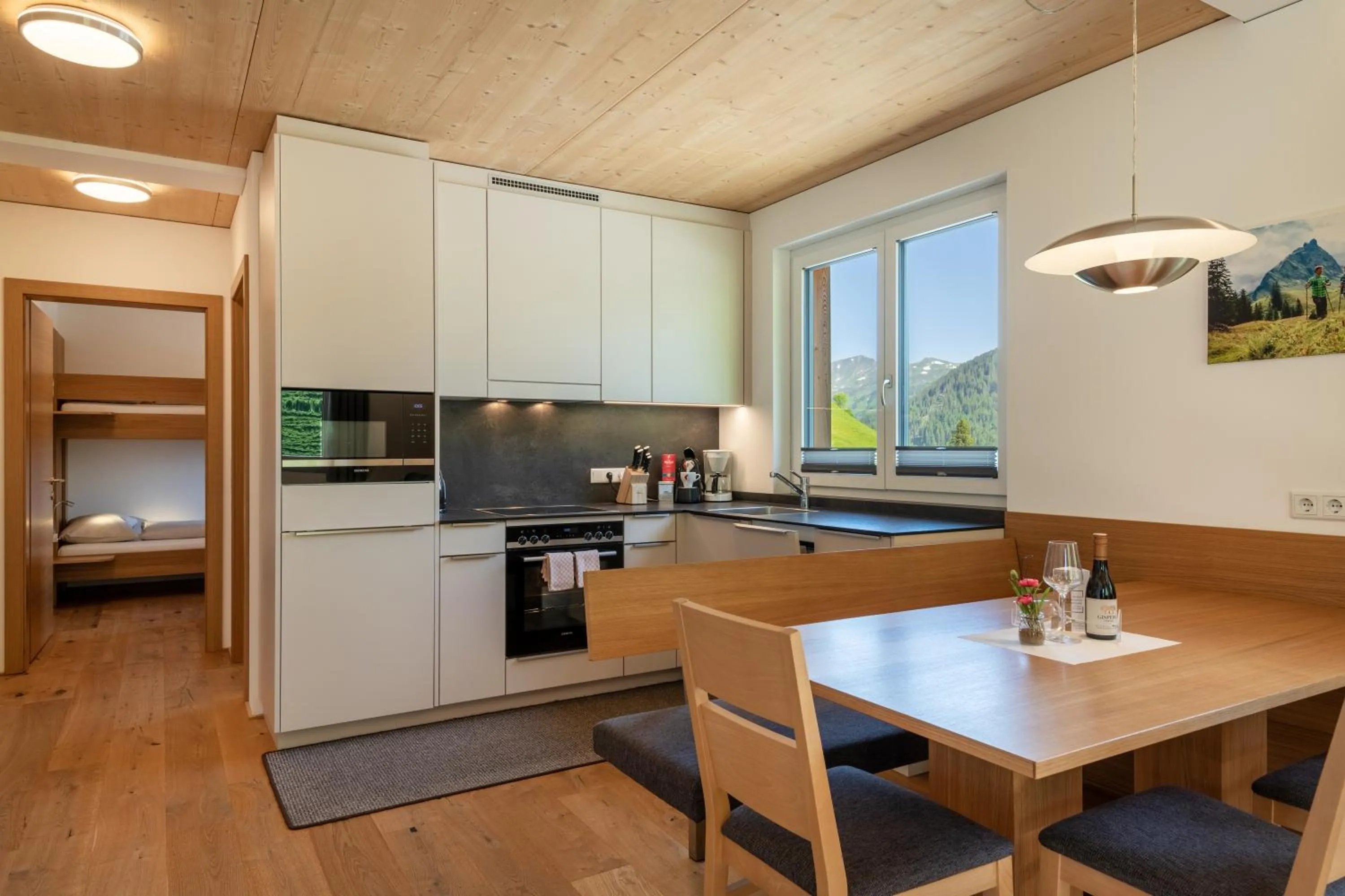 Kitchen or kitchenette in Rössle Appartements und Sport Rössle Skiverleih & Sportgeschäft