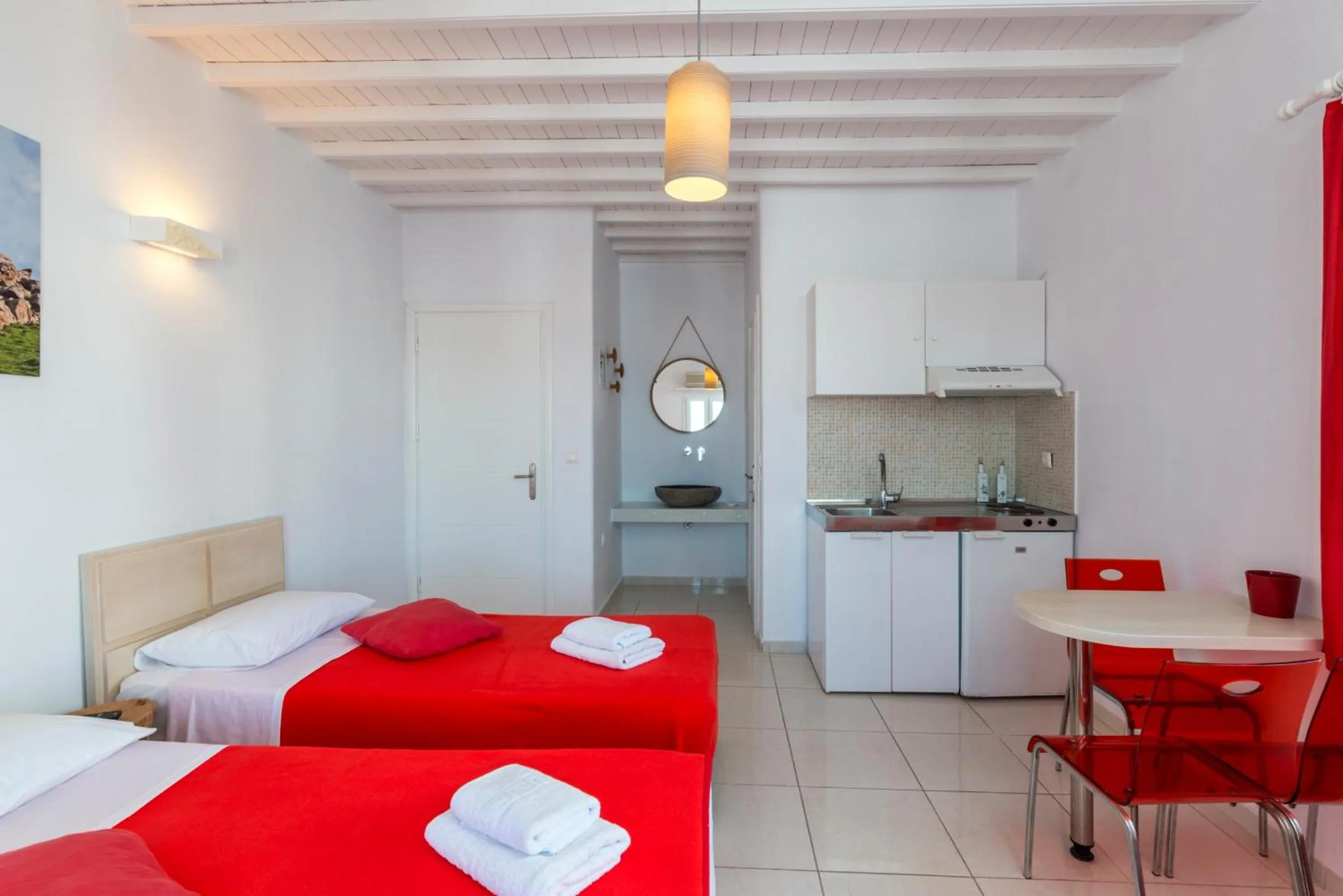 Photo of the whole room, Bed in Artemoula's Studios