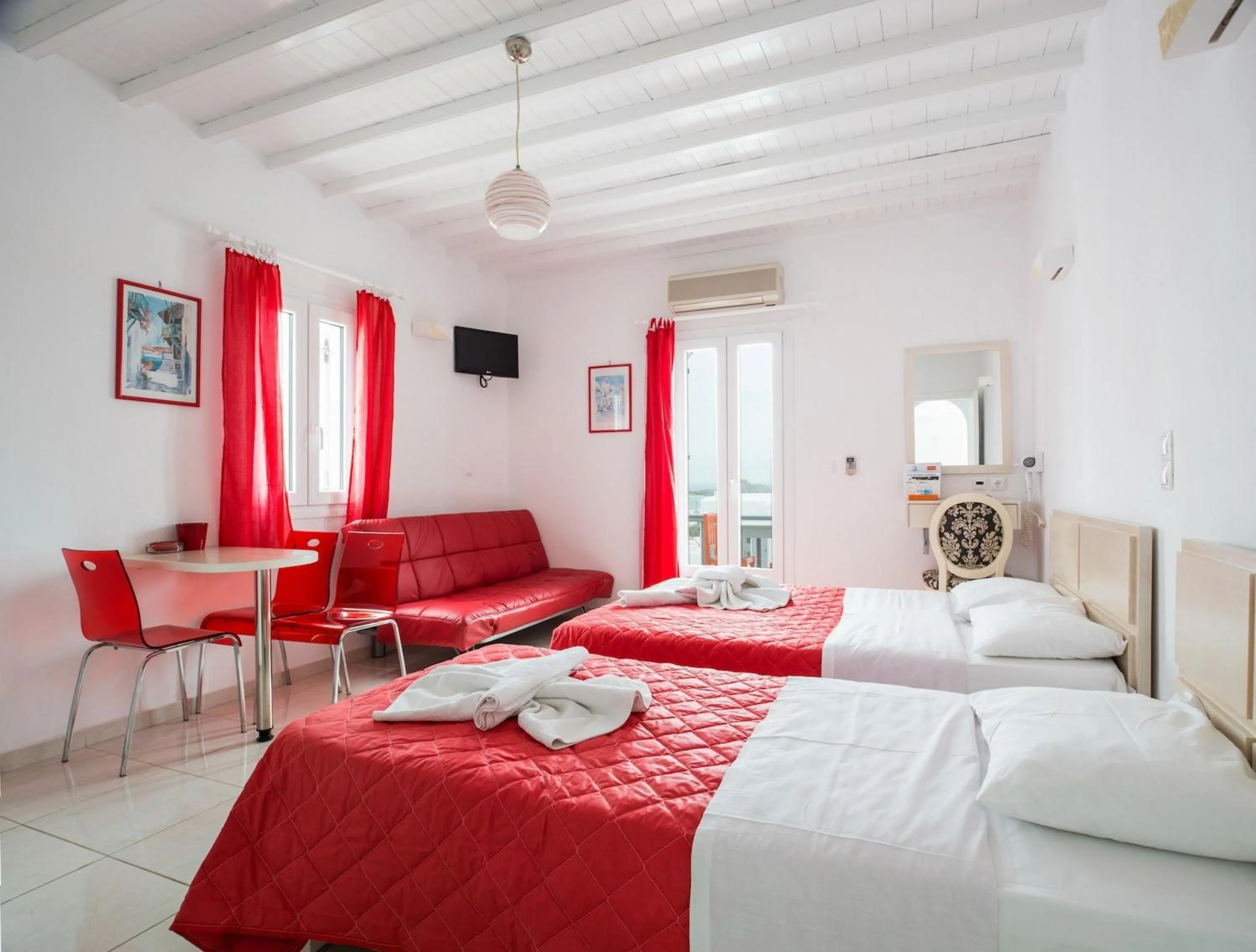 Photo of the whole room, Bed in Artemoula's Studios