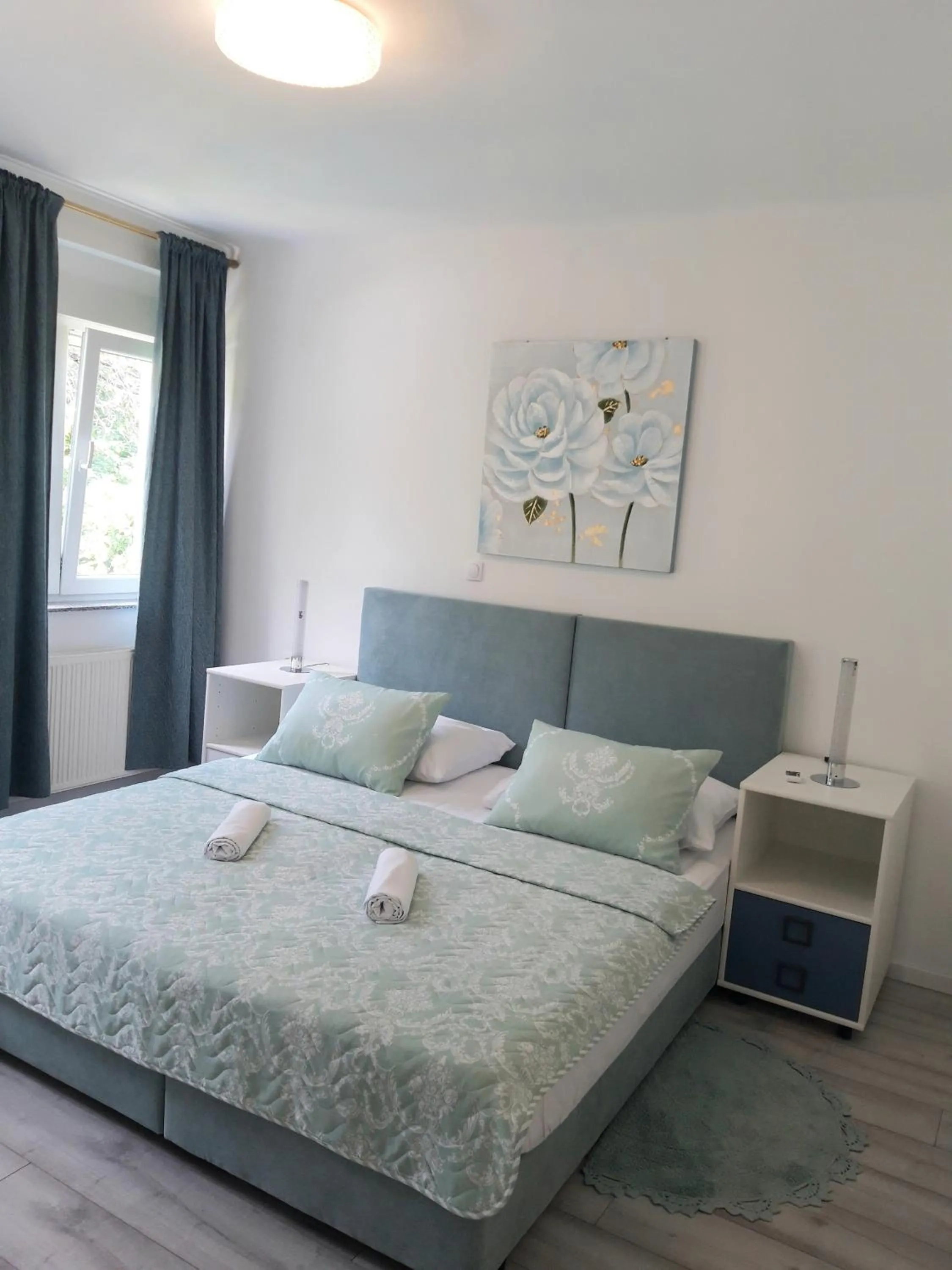 Bedroom, Bed in Apartments Darijana