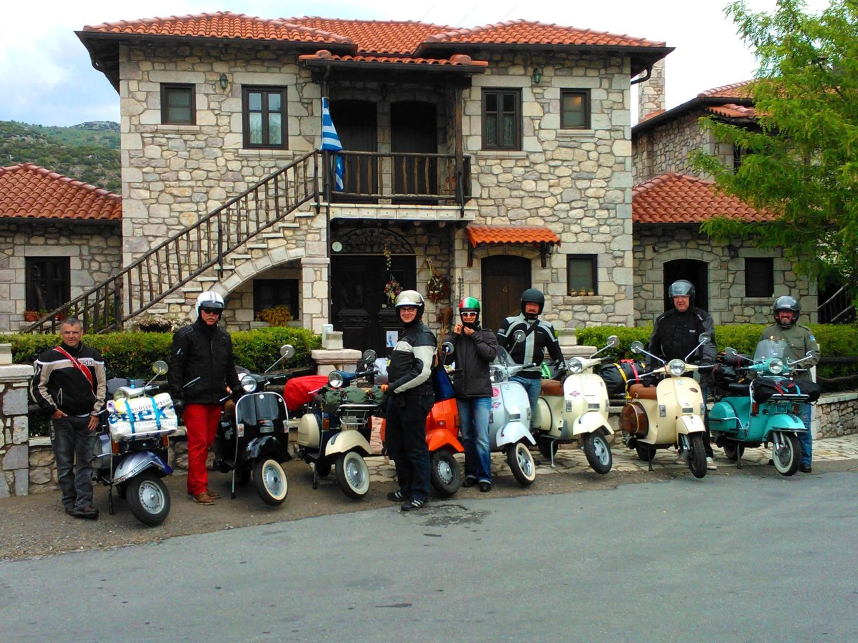 Facade/entrance in En Dimitsani