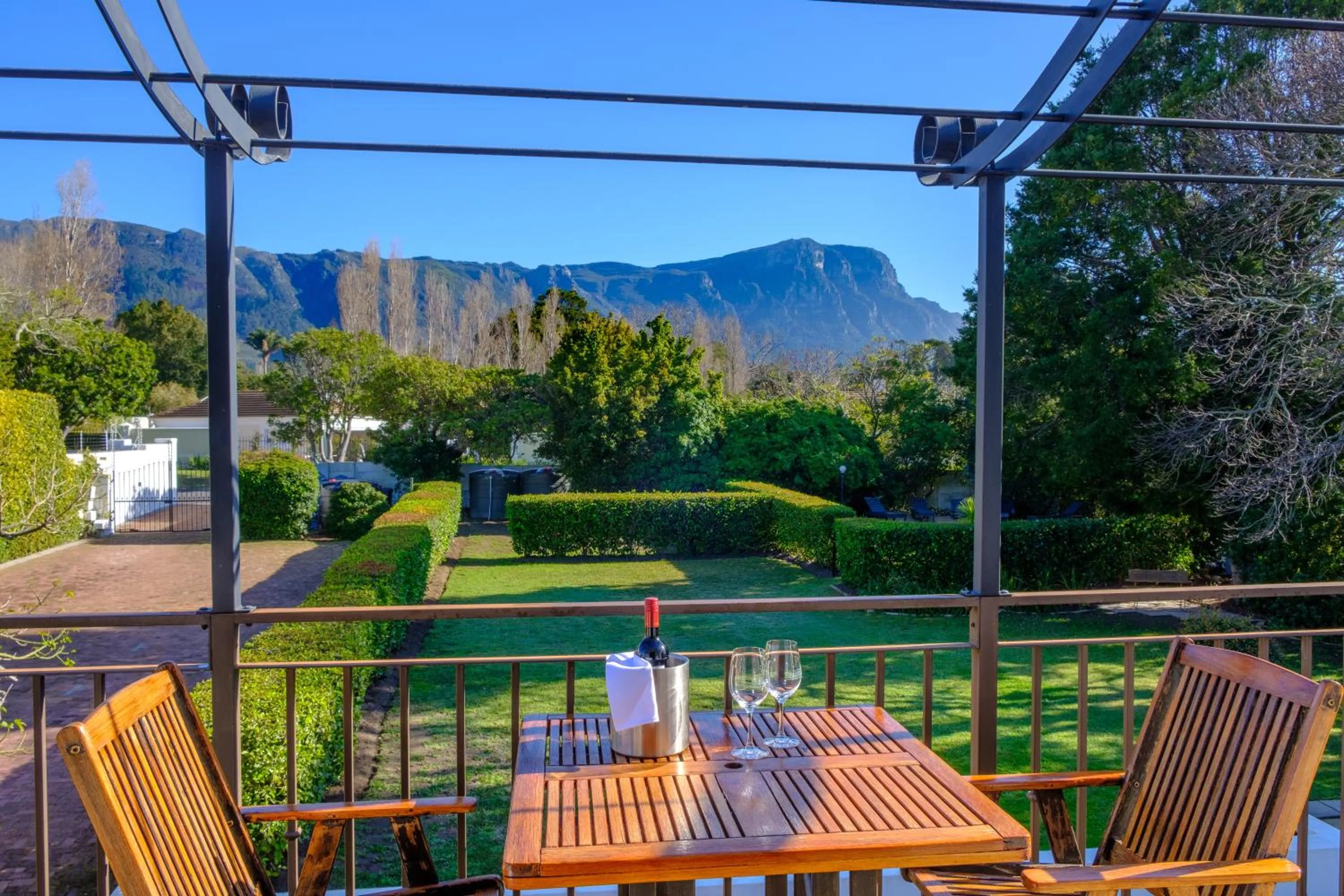 Mountain view in Constantia White Lodge Guest House