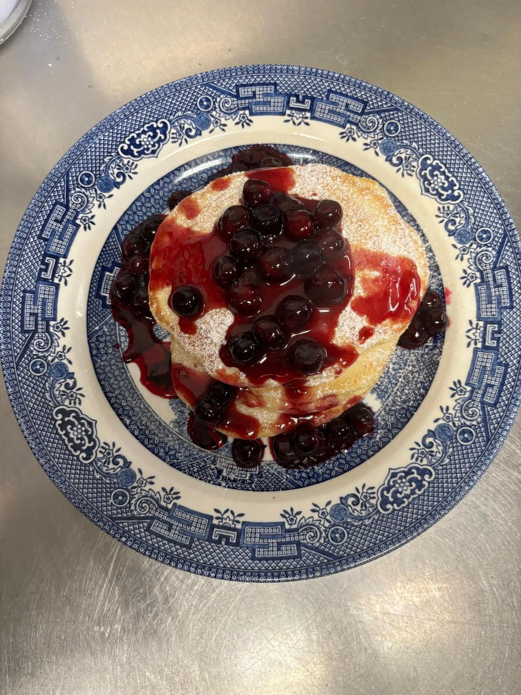 Food and drinks in Folkestone Inn