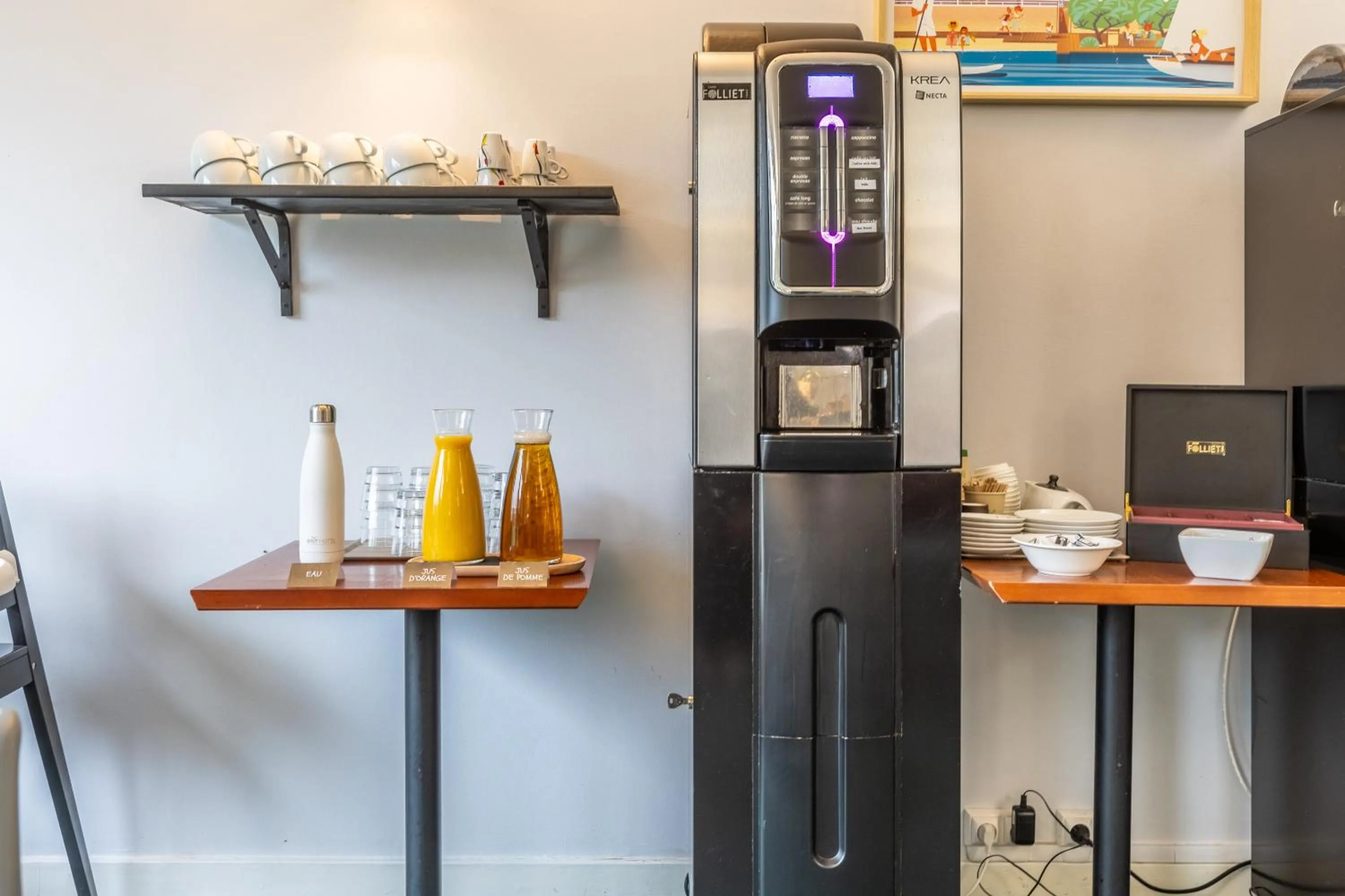 Breakfast in Brit Hotel Le Parc Vichy