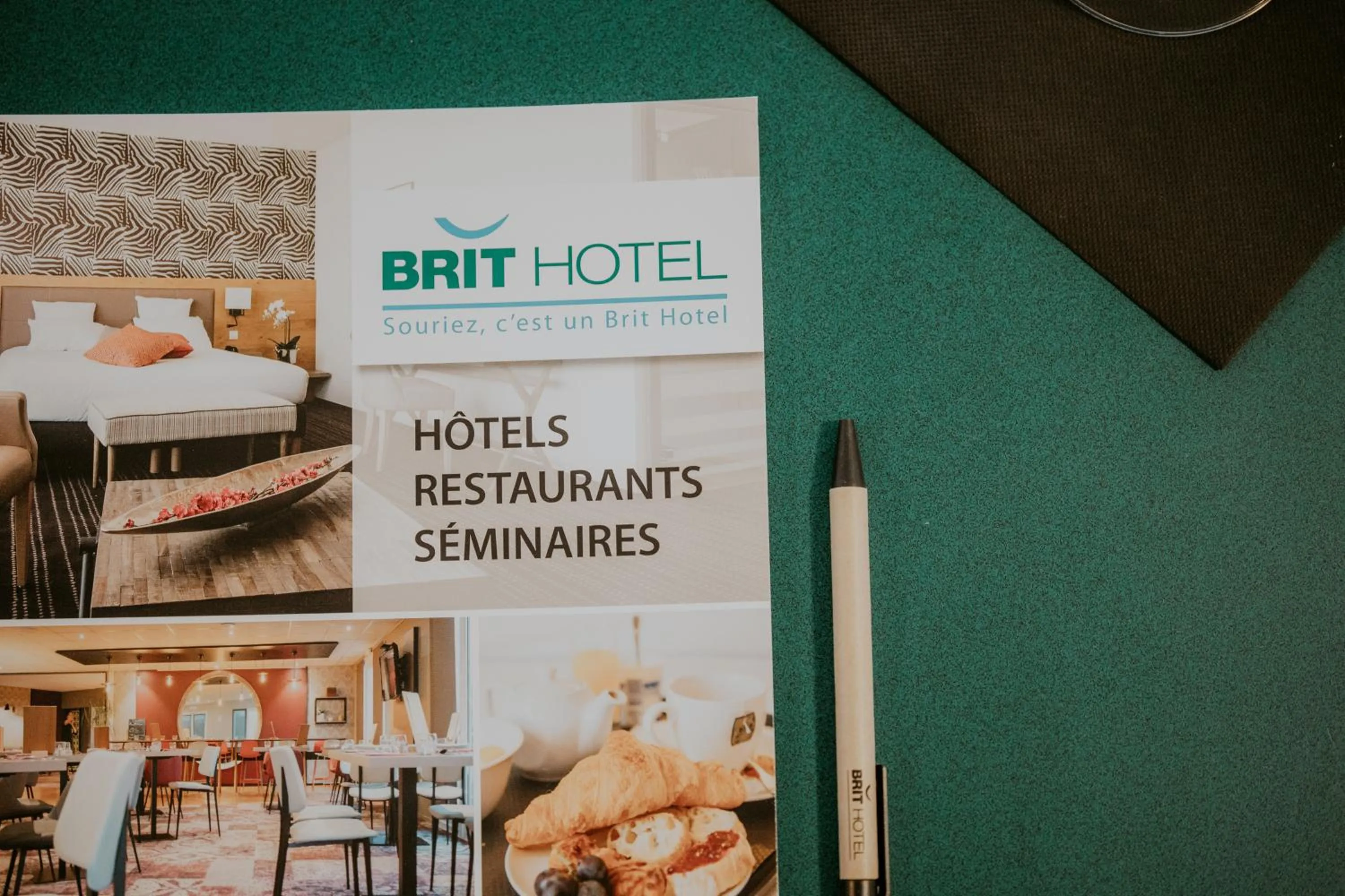 Meeting/conference room in Brit Hotel Le Parc Vichy