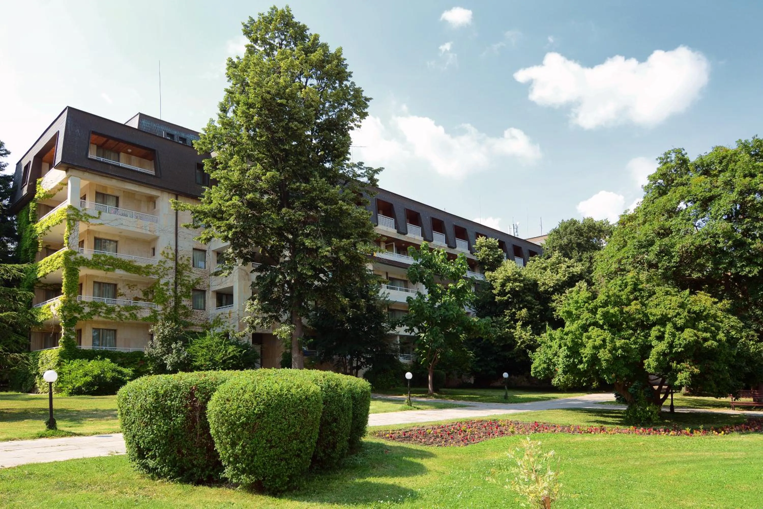 Garden in HVD Lotos Hotel - All Inclusive à-la-carte, Private Beach & Free Parking