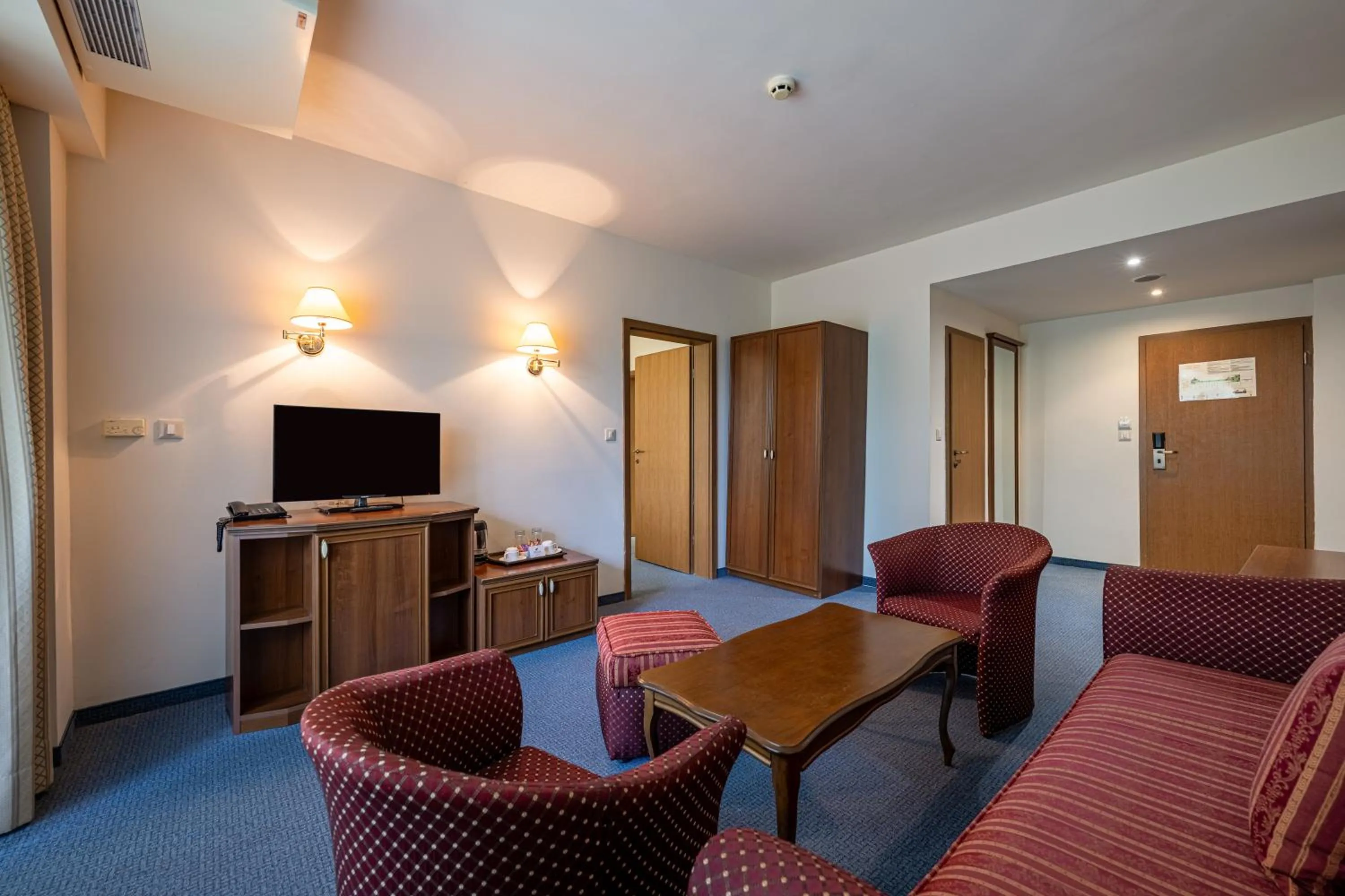 Living room in HVD Lotos Hotel - All Inclusive à-la-carte, Private Beach & Free Parking