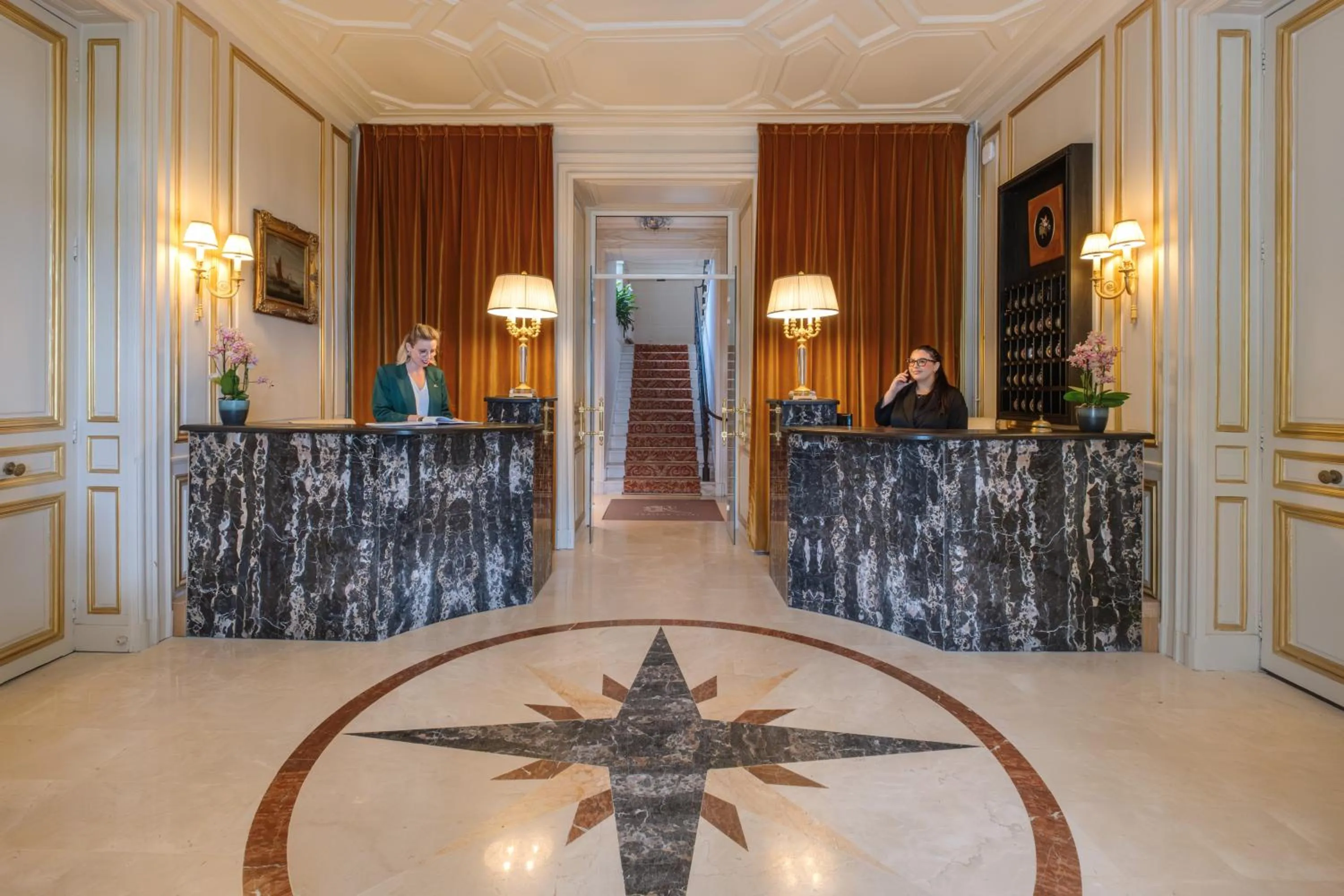 Lobby or reception in Chateau De Rochecotte