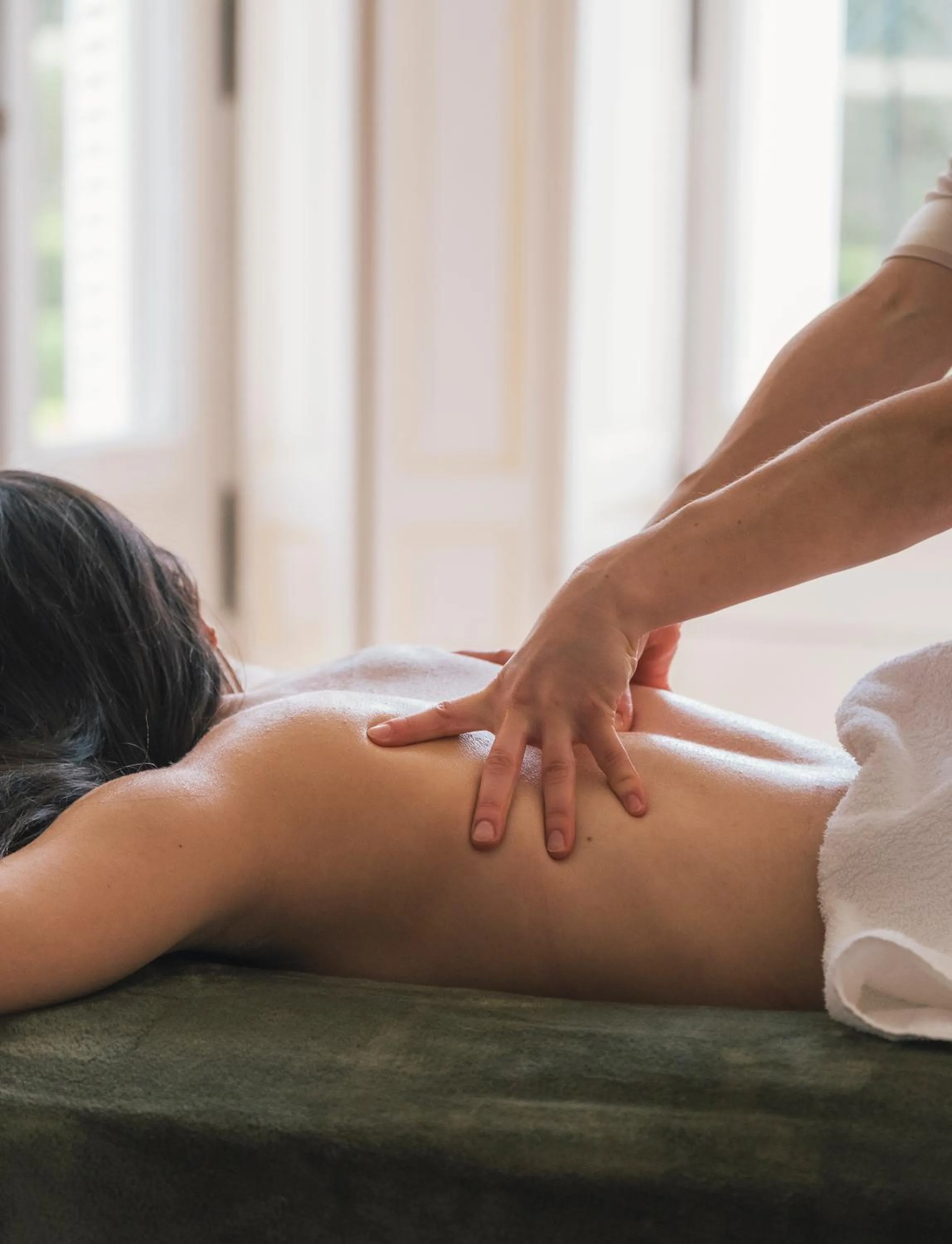 Massage in Chateau De Rochecotte