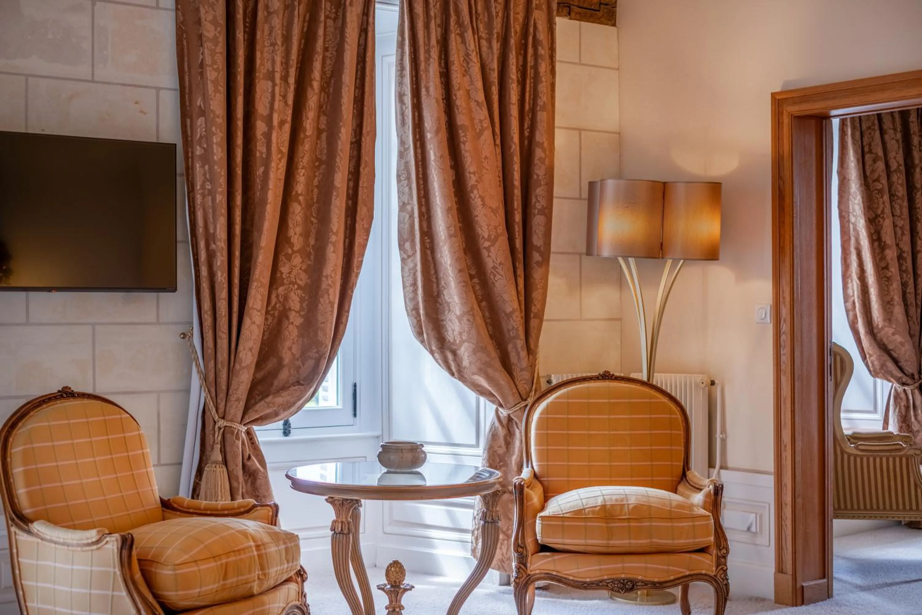 Seating area in Chateau De Rochecotte