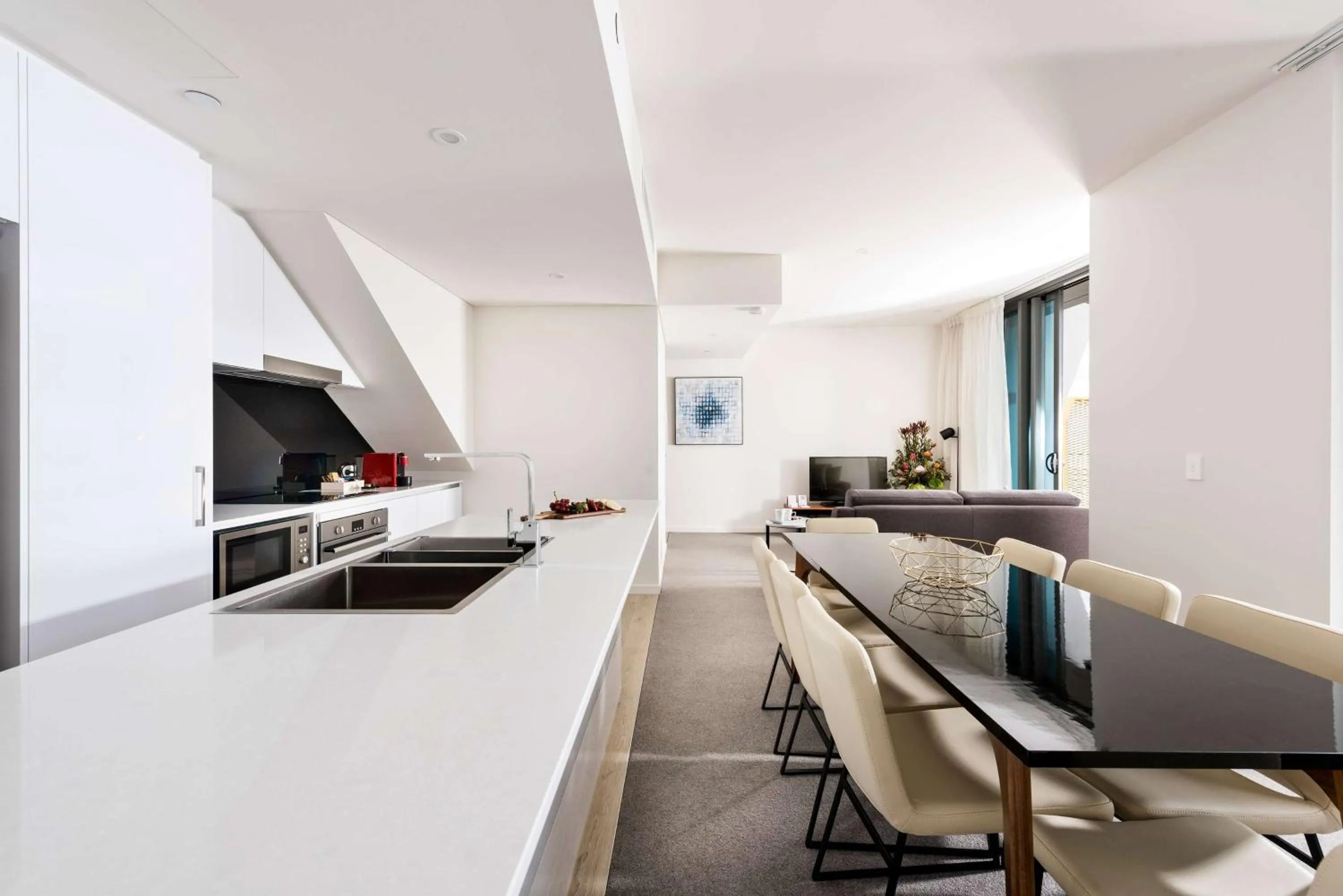 Photo of the whole room in Ramada by Wyndham VetroBlu Scarborough Beach