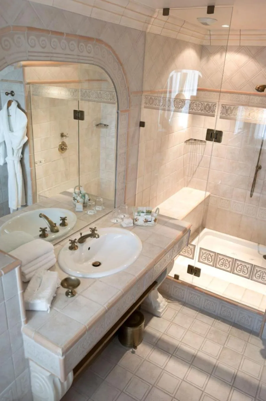 Bathroom in Hôtel de la Loze