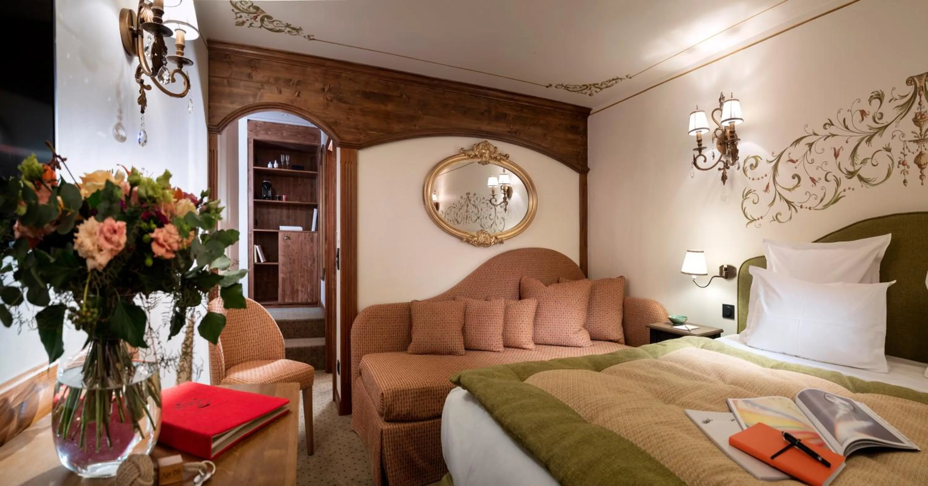 Photo of the whole room, Bed in Hôtel de la Loze