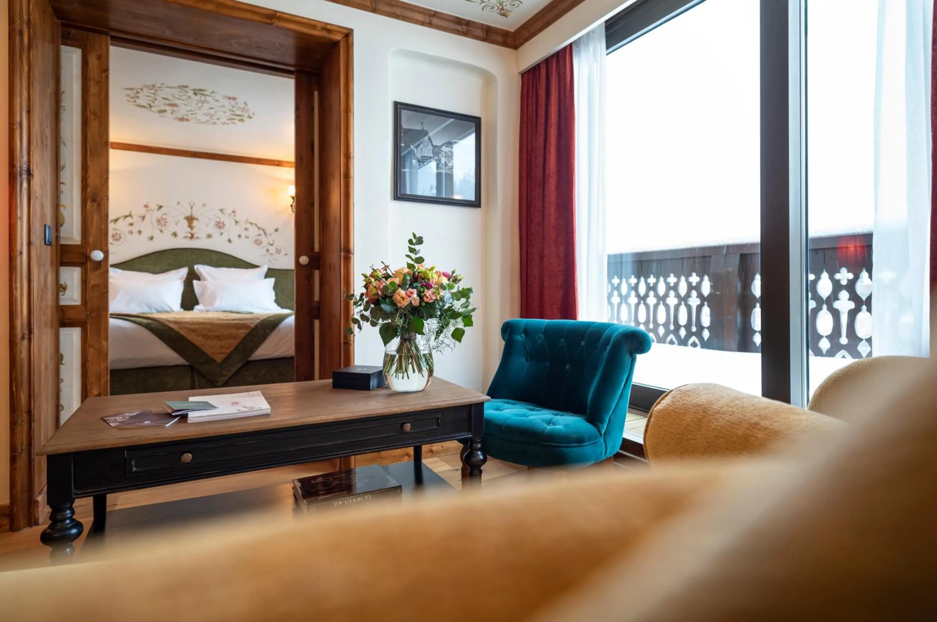 Bedroom in Hôtel de la Loze