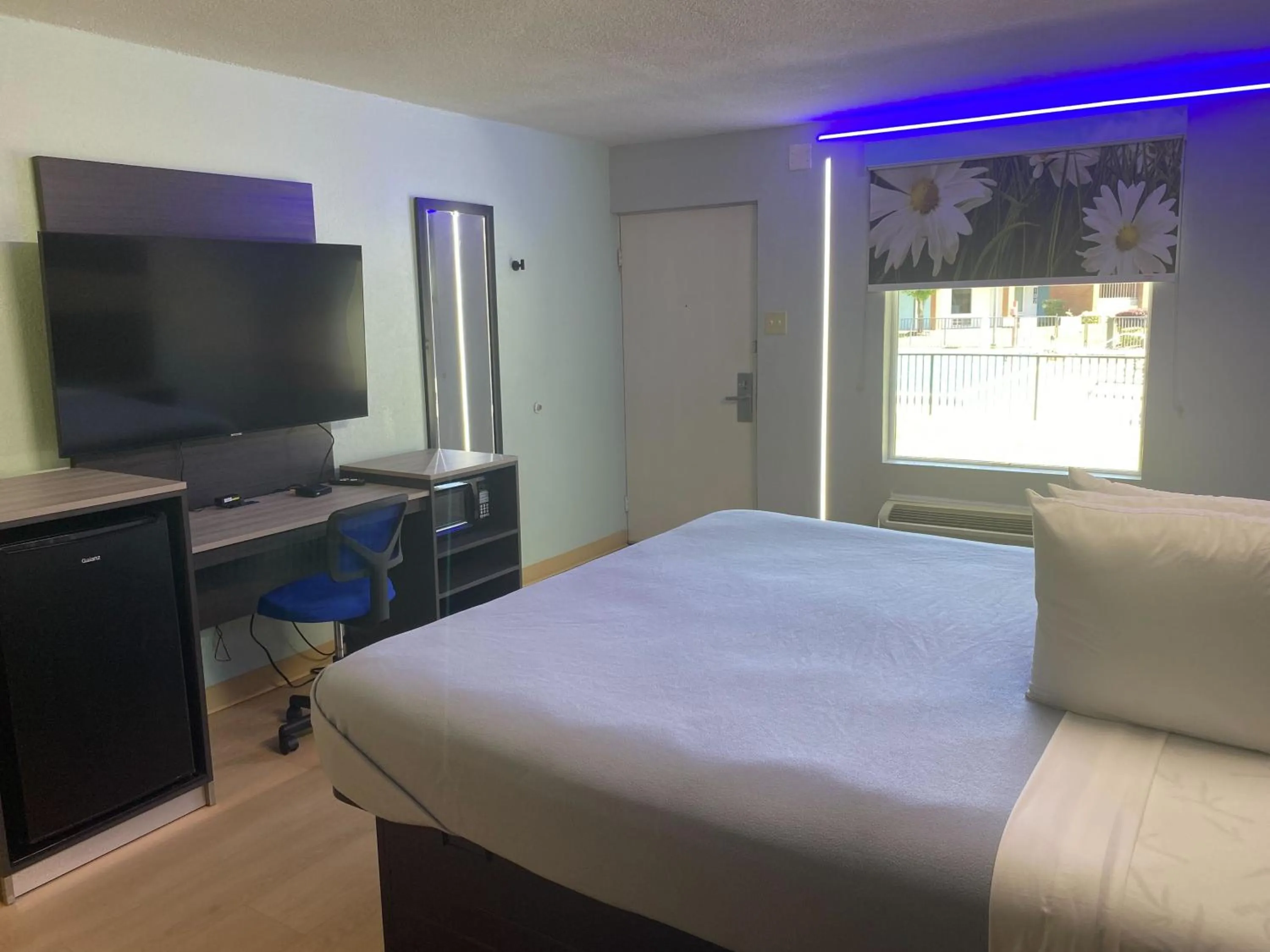 Bed in Rest and Relax Inn