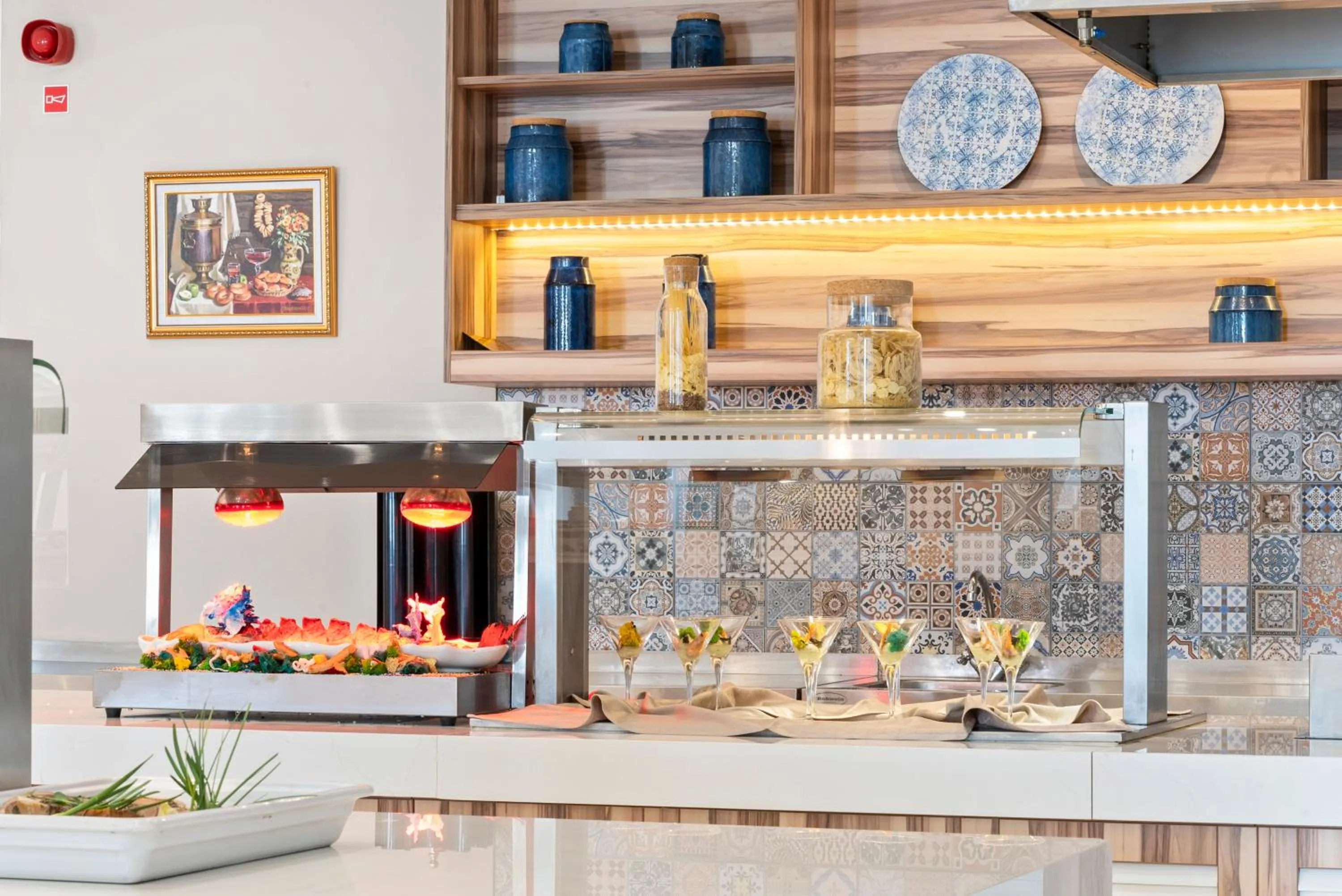 Restaurant/places to eat in HVD Nympha Hotel - Adults Only - Private Beach & Free Parking