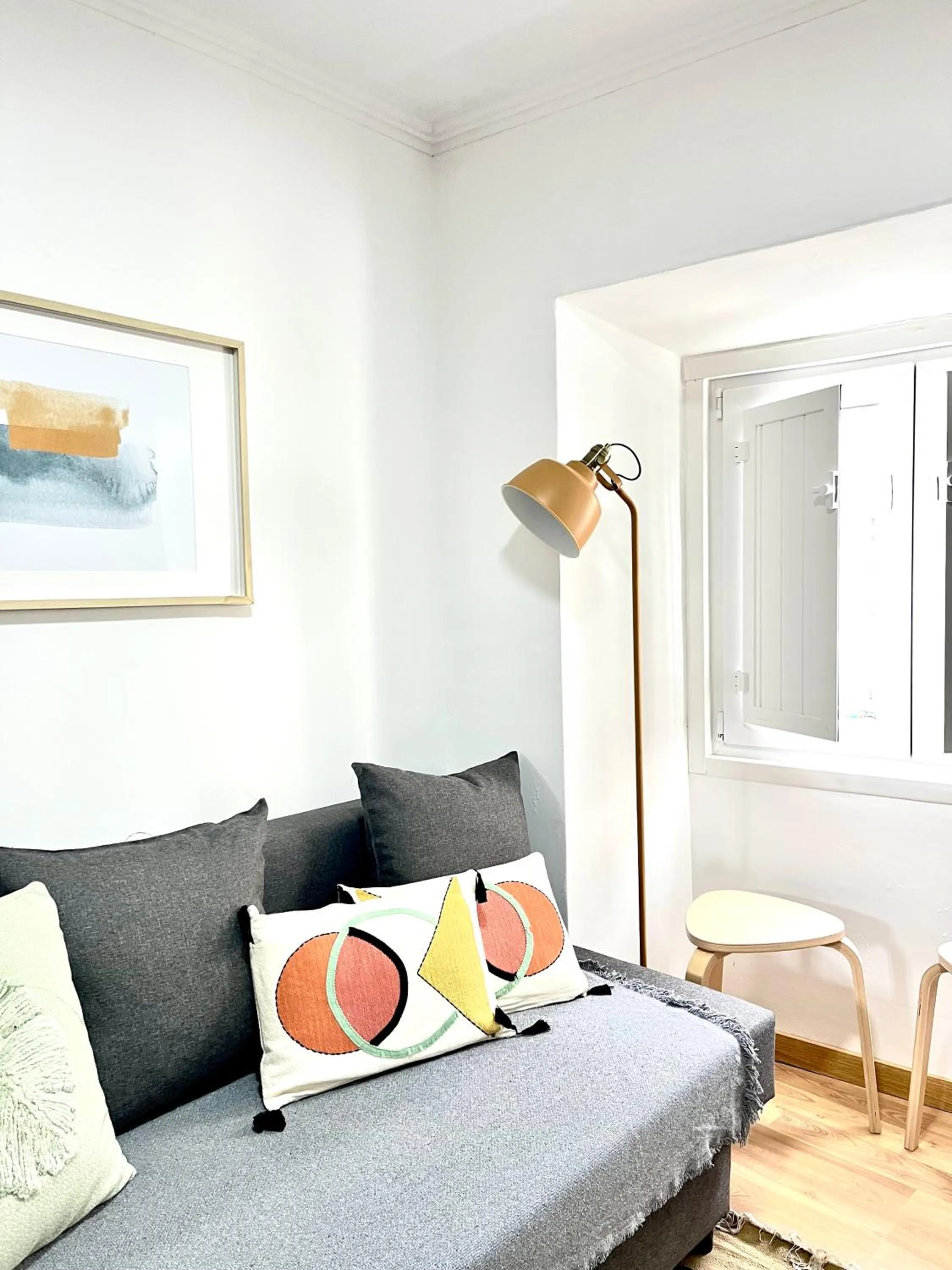 Living room in Apartments Center Alfama