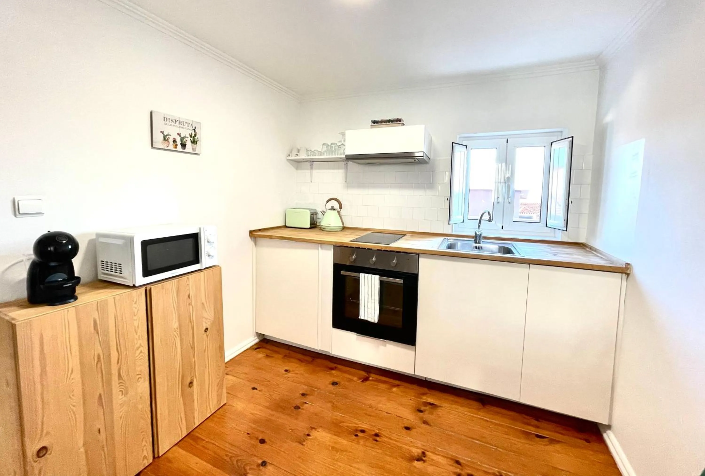 kitchen in Apartments Center Alfama