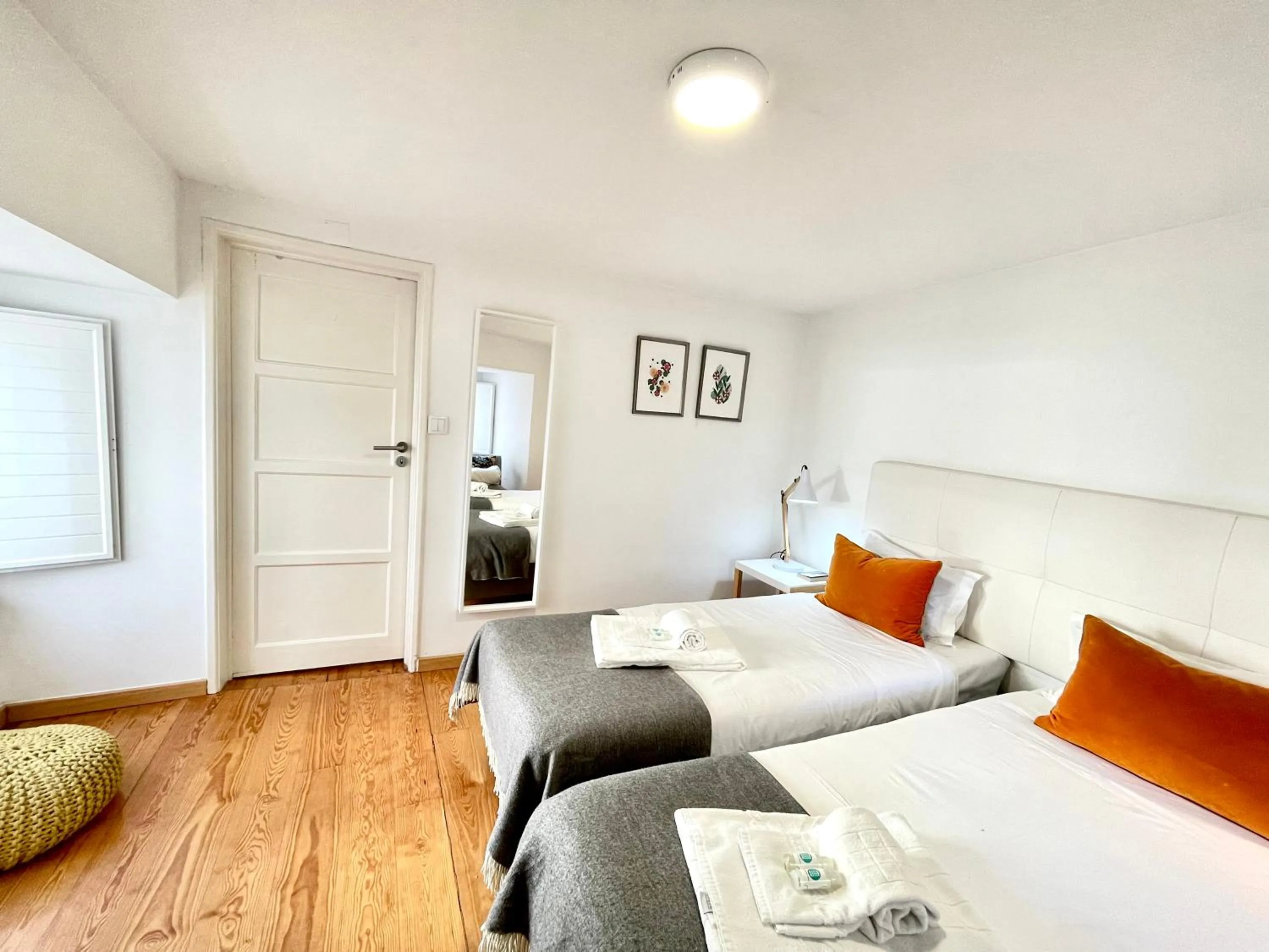 Bedroom, Bed in Apartments Center Alfama