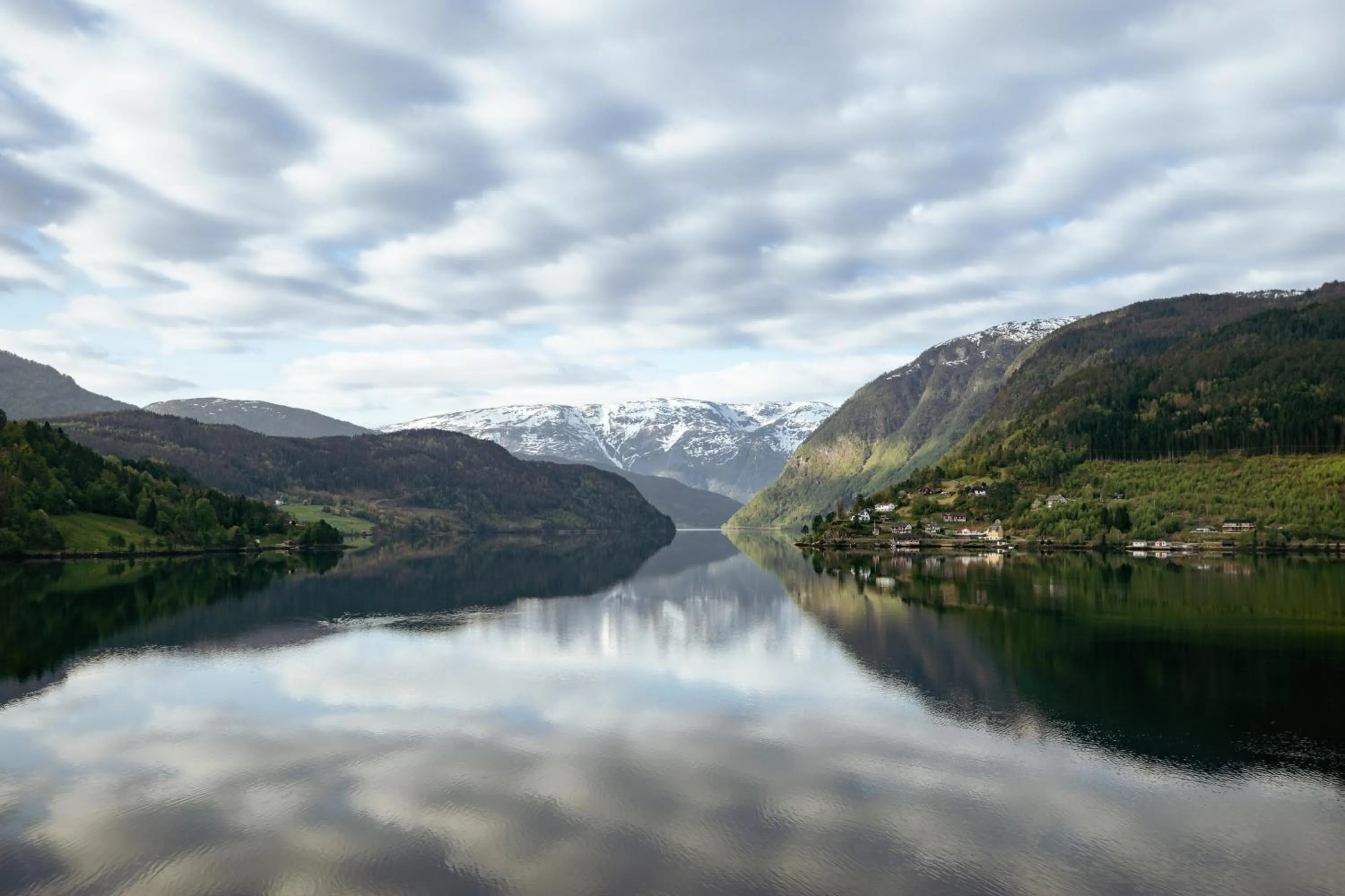 Day in Brakanes Hotel