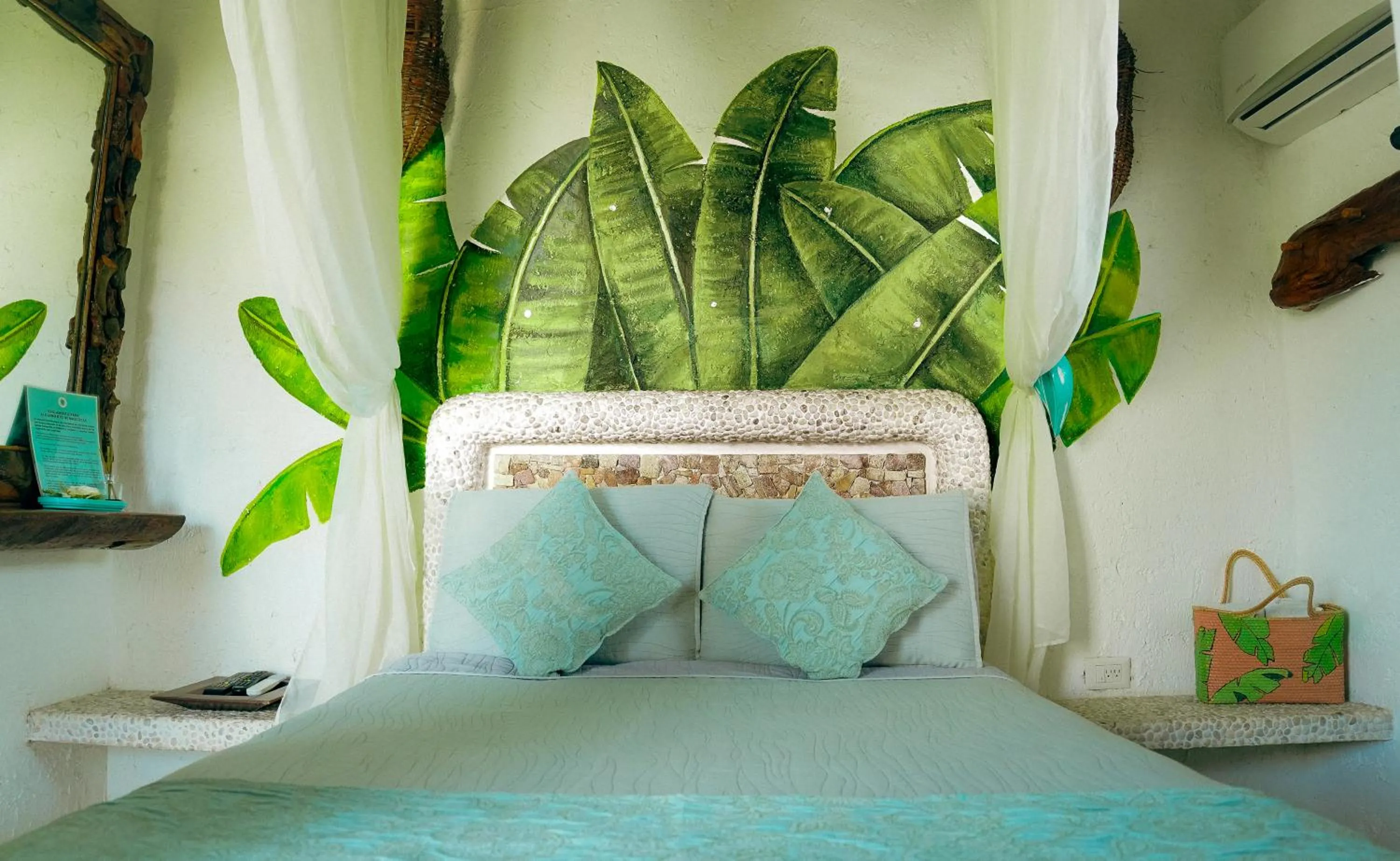 Bed in Monyoli Hotel & Boutique
