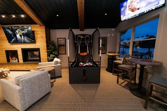 Game Room in Quarterdeck Resort